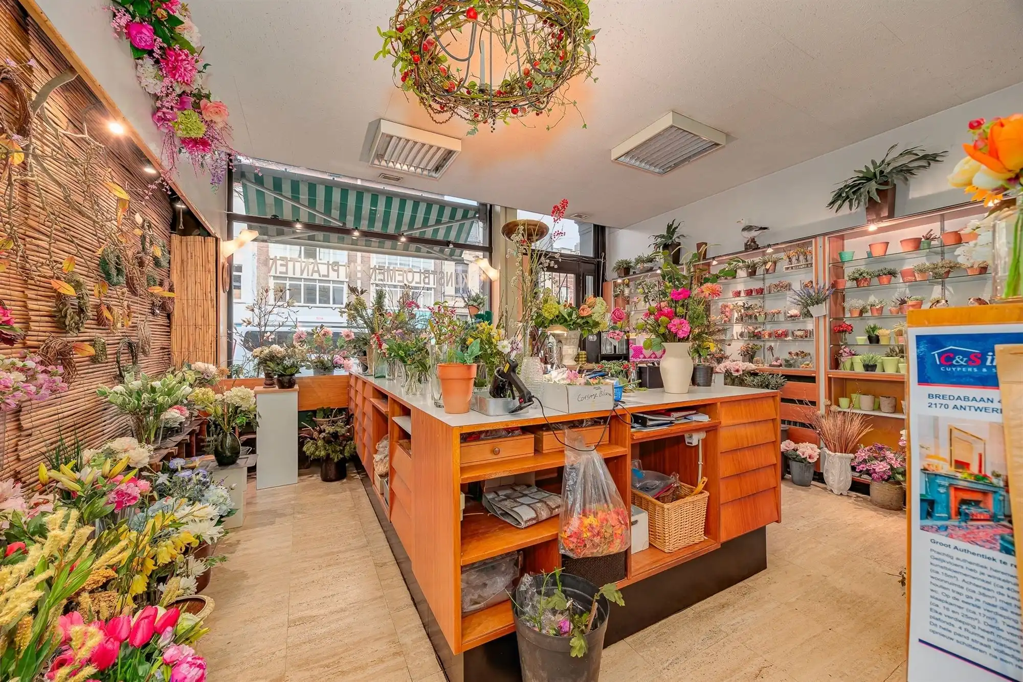 Prachtig winkelwoonhuis in eclectische stijl met 6 slk + zuidtuin foto 17