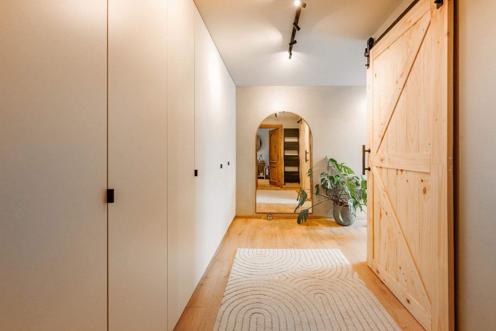PRACHTIG GERENOVEERDE VILLA OP 616 m² | 3 SLPKS | 2 BADKAMERS foto 19
