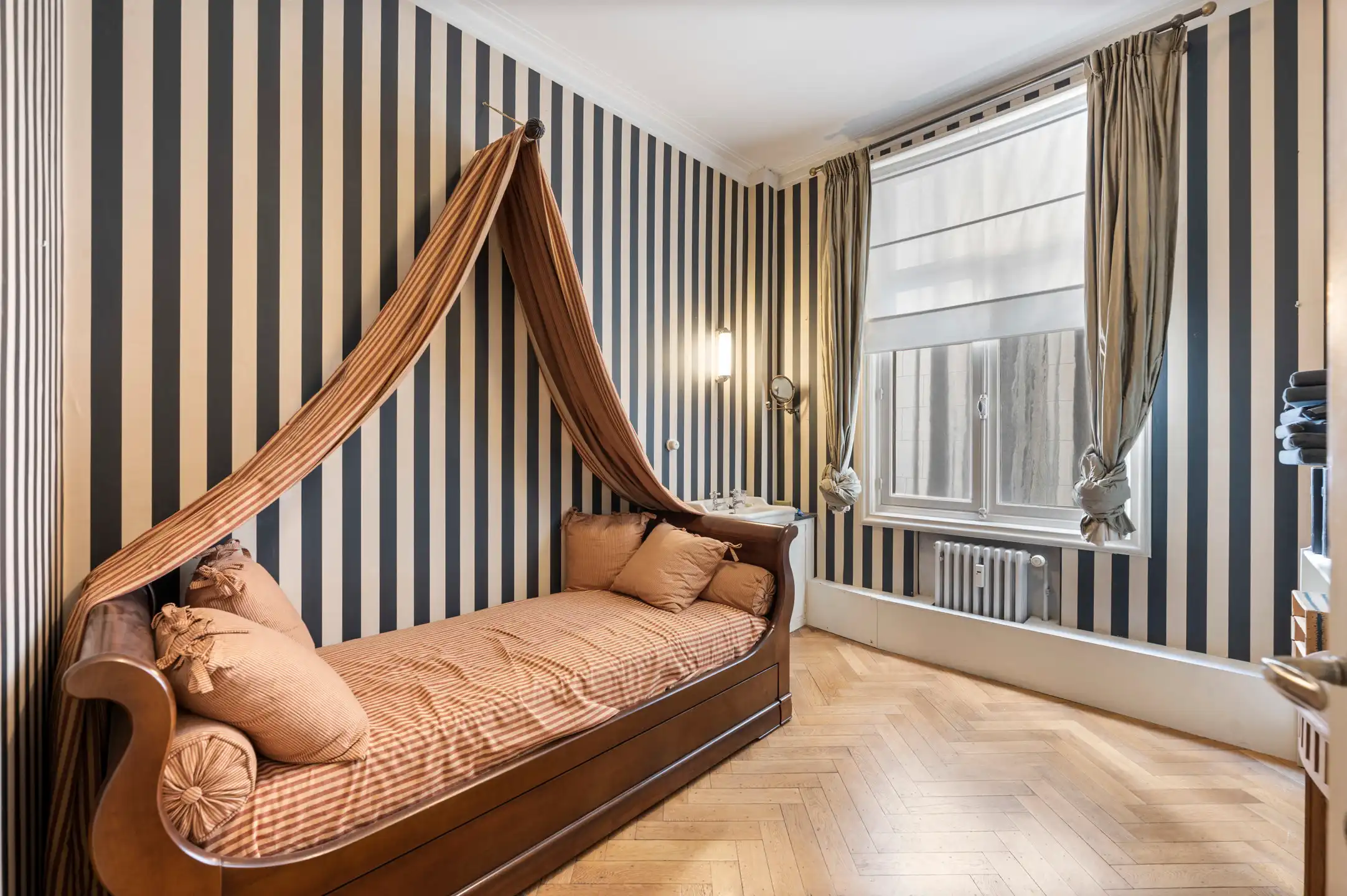 ANTWERPEN - Exclusief appartement in de befaamde buurt van het Stadspark foto 8