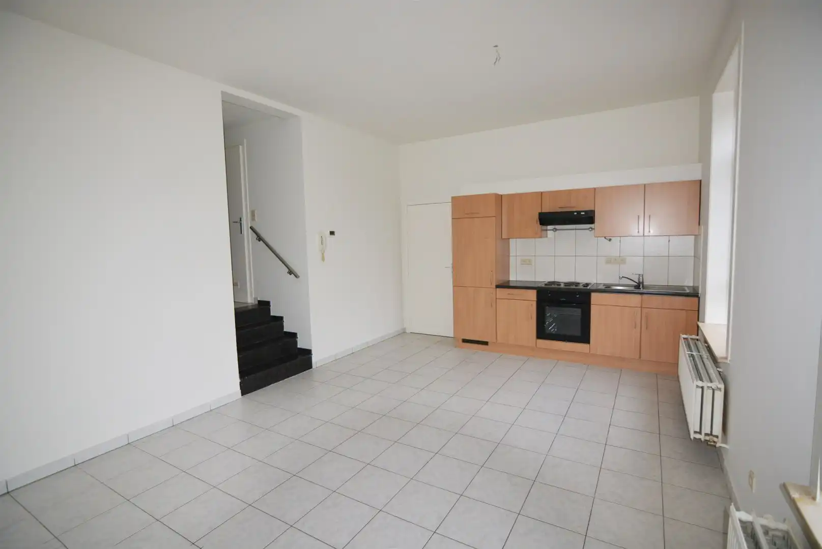 Gelijkvloers appartement met 1 slaapkamer. foto 4
