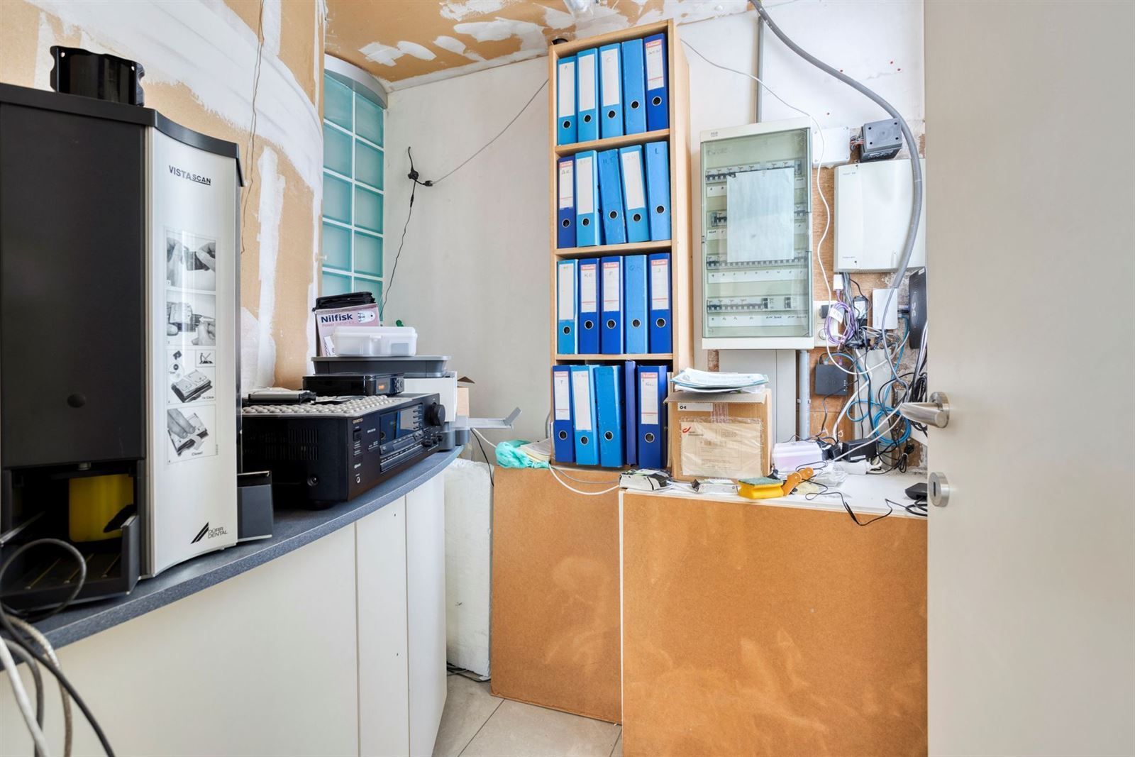 Gelijkvloers appertement (label B) met 4 staanplaatsen en ruim terras  foto 22