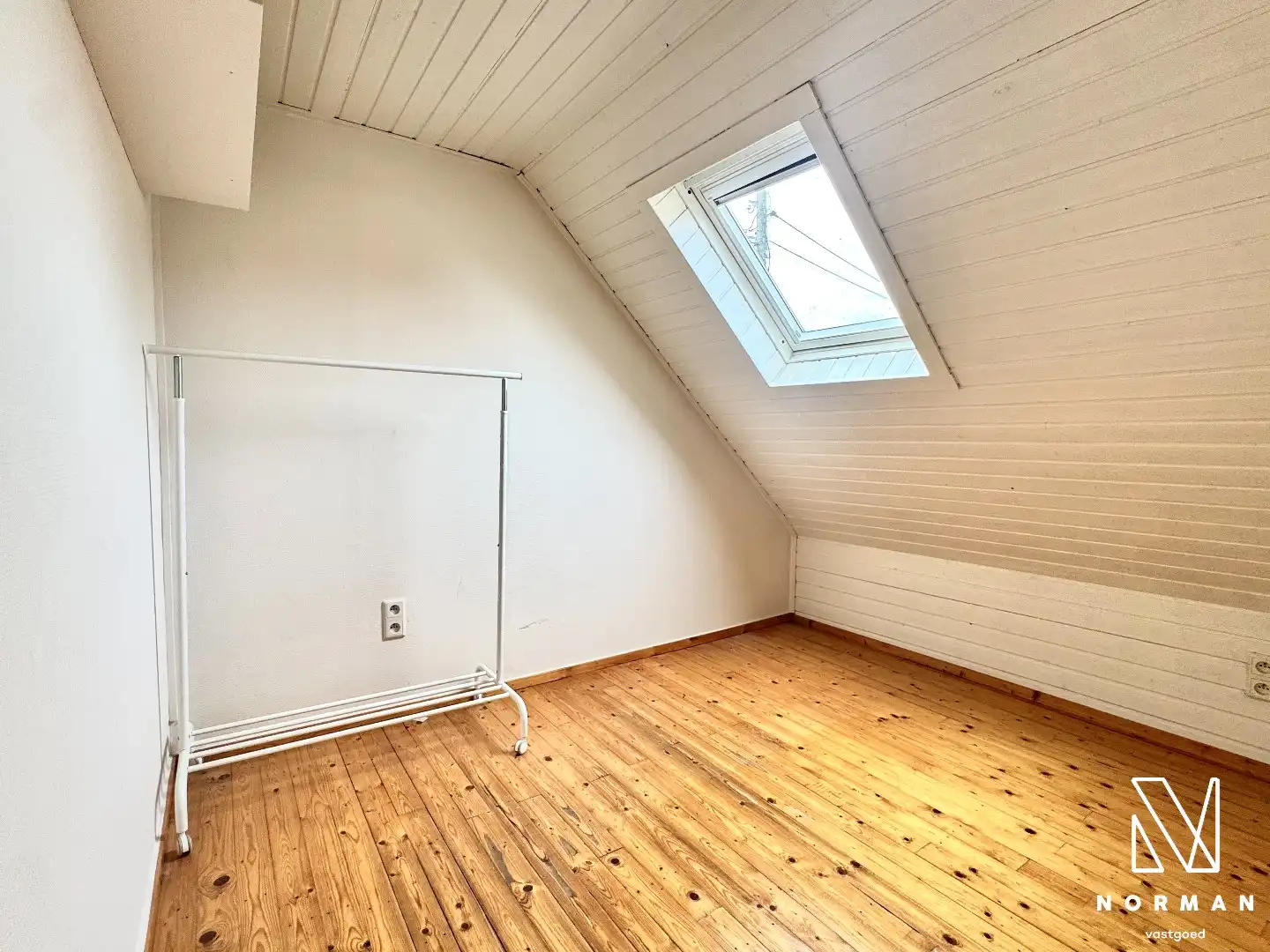 Woning met 2 slaapkamers en terras in Harelbeke te huur! foto 15