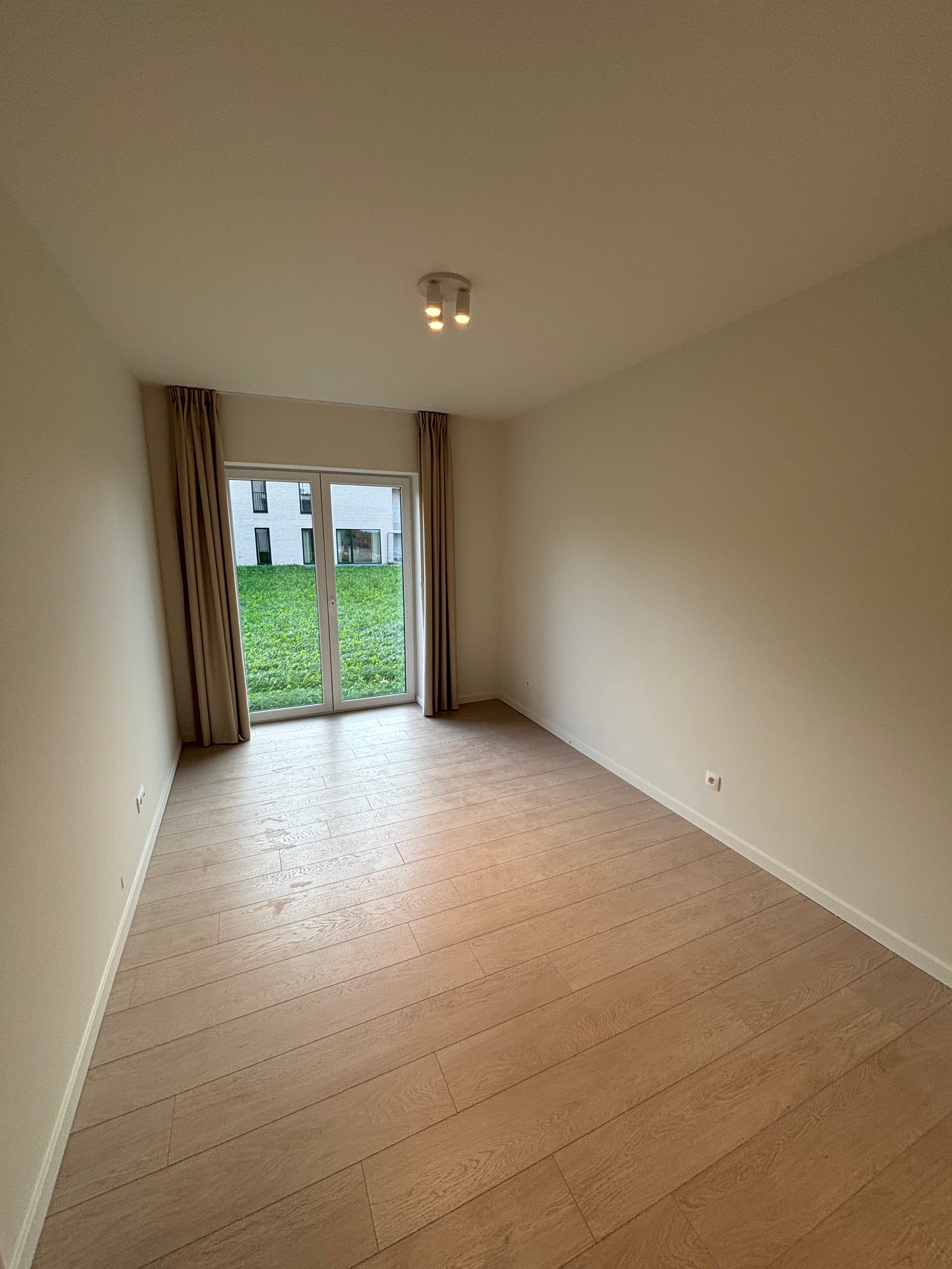 ✨ Exclusief nieuwbouw appartement,  gelijkvloers met zeer mooi terras . foto 9