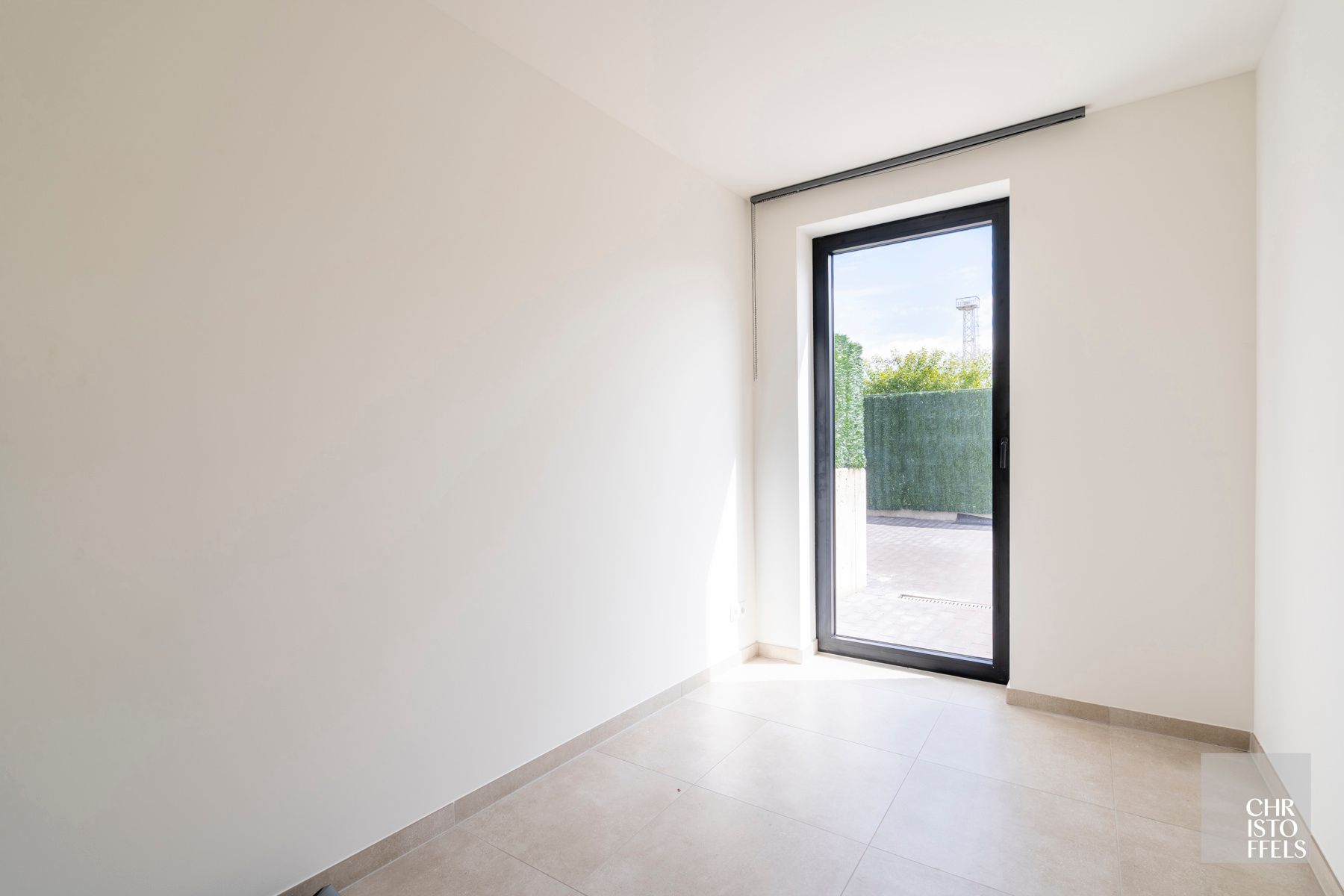 TE HUUR - Gelijkvloers nieuwbouwappartement in Zutendaal-centrum!  foto 10