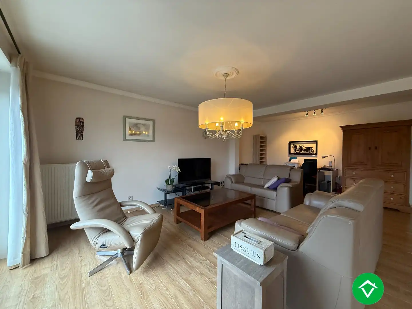 Ruim 2-slaapkamersappartement met garage in centrum Roeselare  foto 9