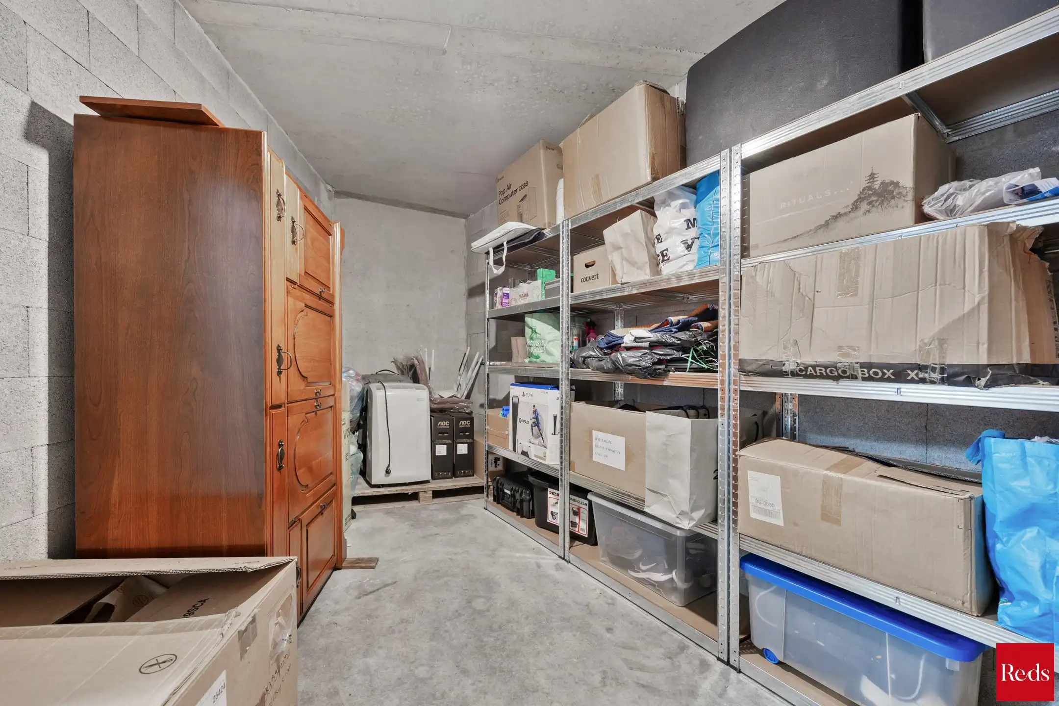 Recent appartement met terras, 2 parkeerplaatsen en kelder foto 18