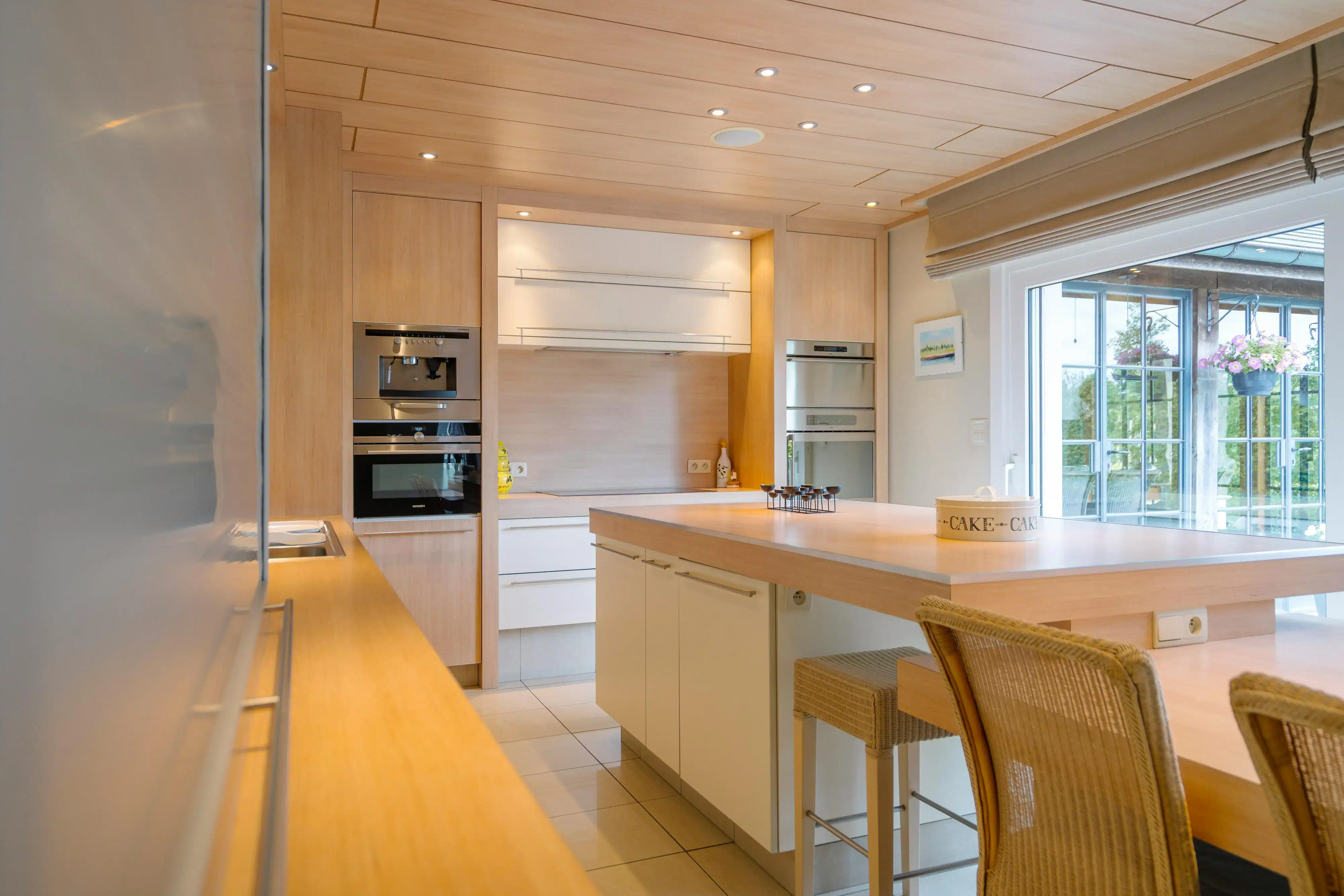 Exclusieve instapklare villa met ruime tuin in Oostduinkerke foto 13