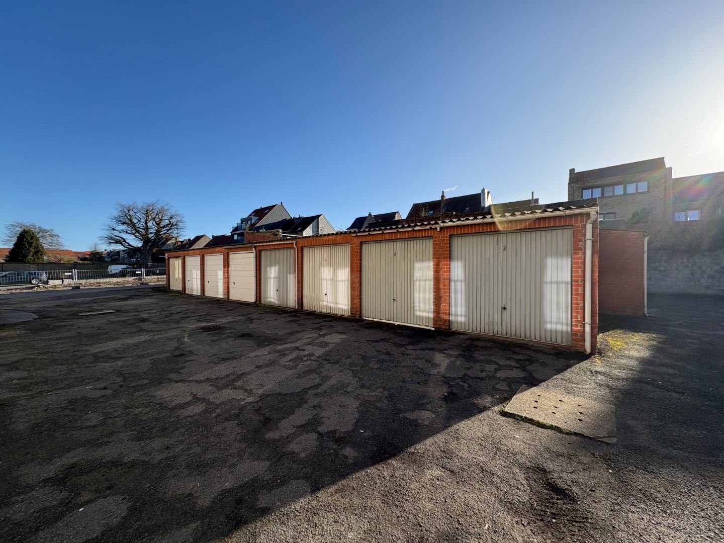 Ruim te renoveren appartement met garage  foto 12
