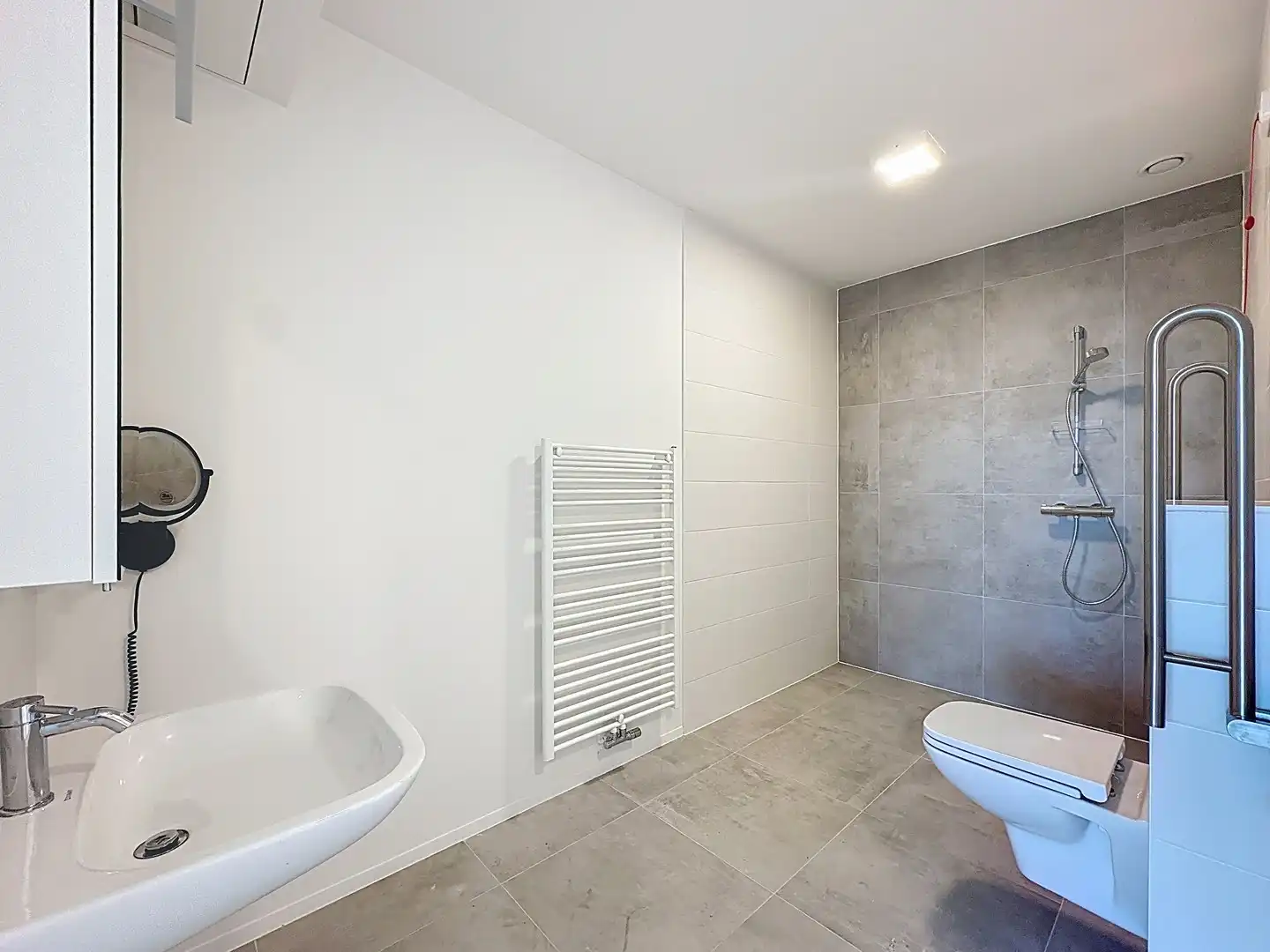 Welgelegen nieuwbouw assistentiewoning in hartje Oostduinkerke-dorp. foto 6