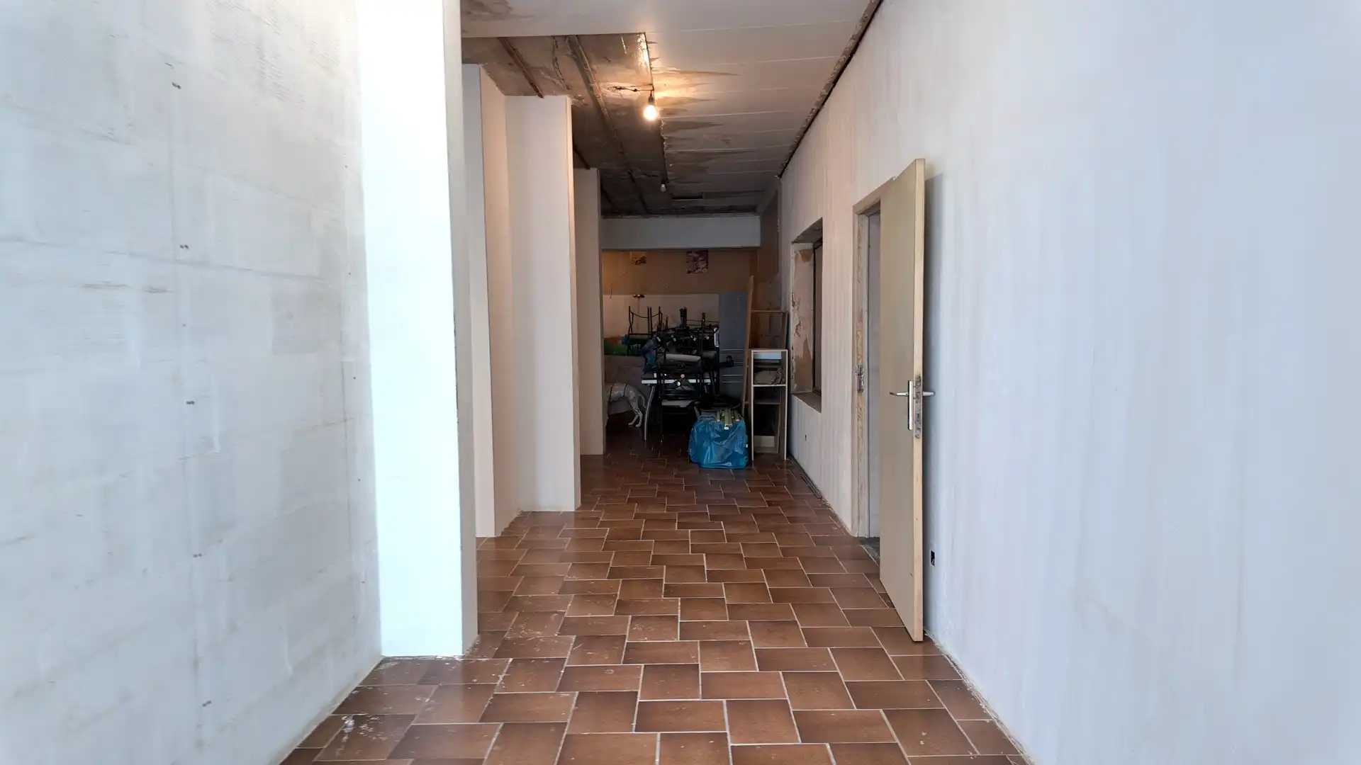 TE KOOP: HANDELSHUIS TE DILSEN-STOKKEM foto 16