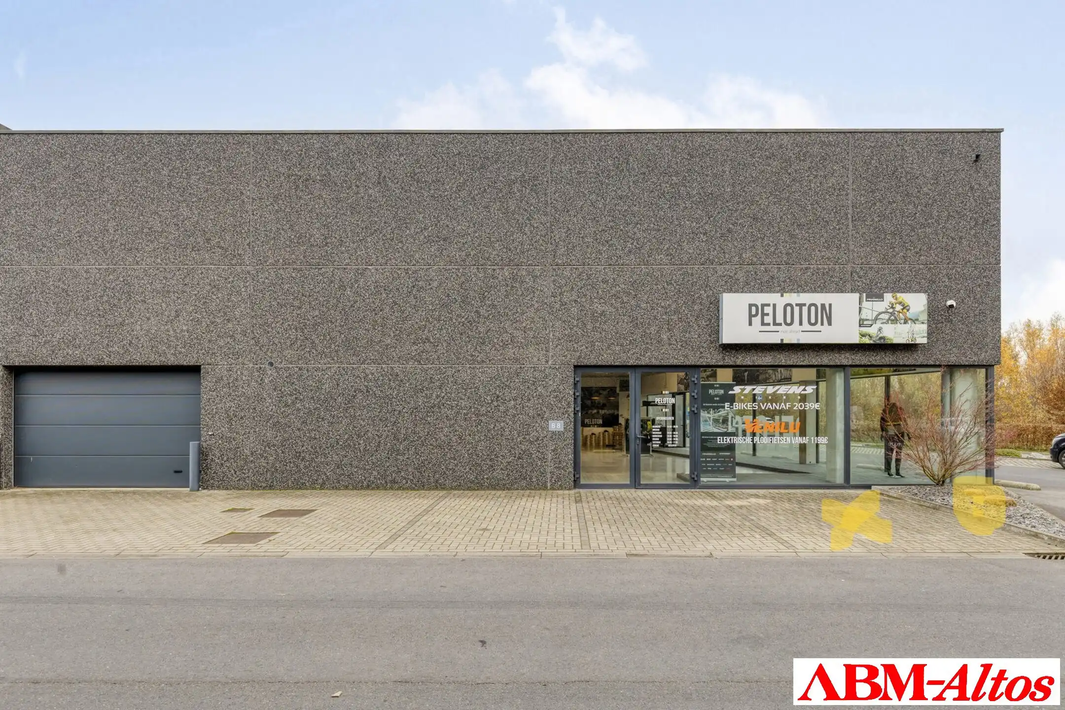 Te koop: Instapklare bedrijfsruimte  in Kampenhout foto 2