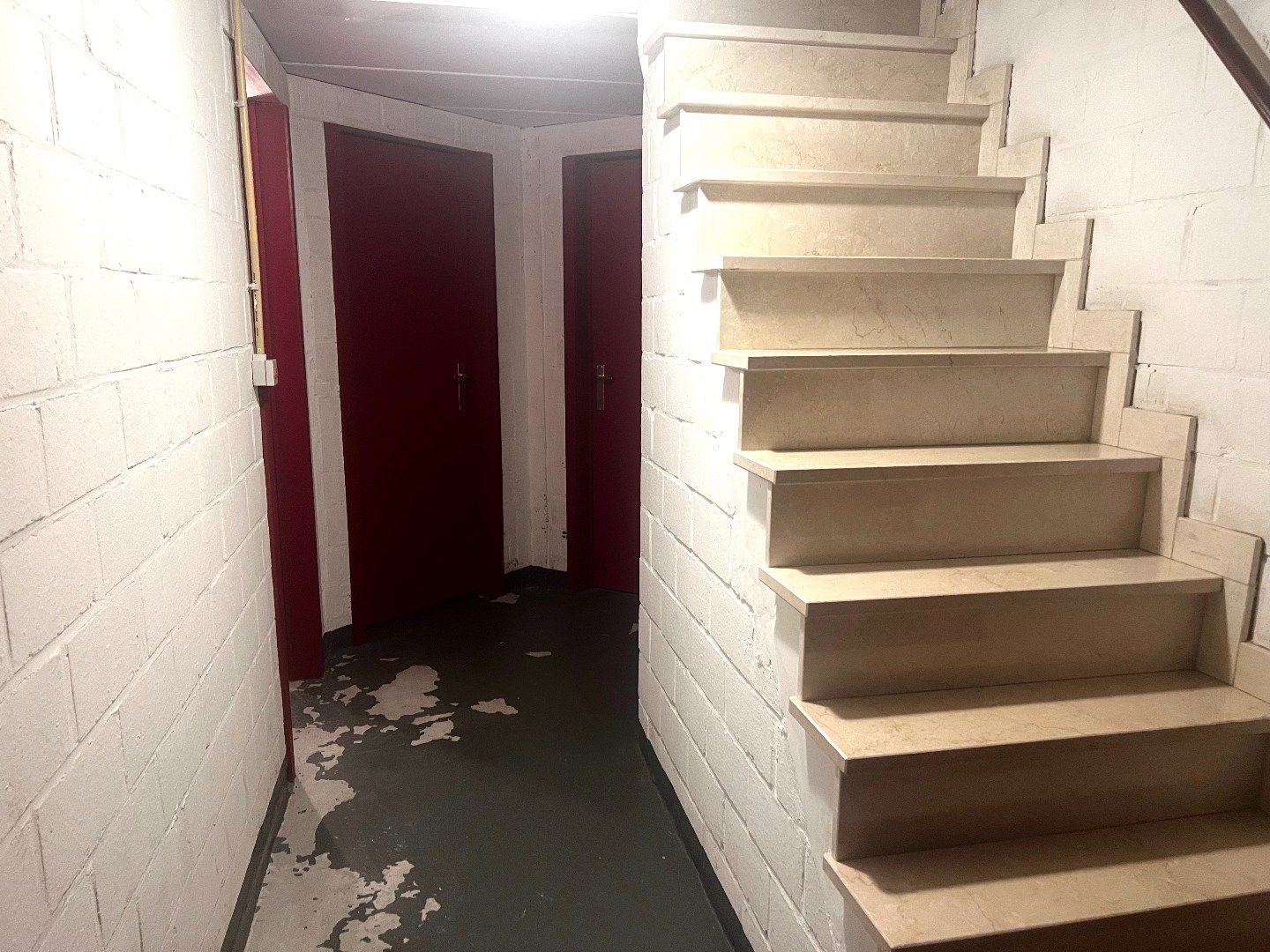 Gezellig duplexappartement met kelderberging en garage, centraal in Stasegem  foto 15