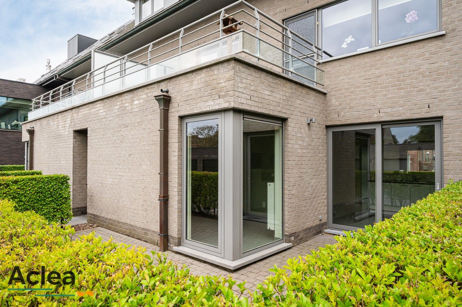 Ruim lichtrijk gelijkvloers appartement met 2 terrassen en garage foto 26