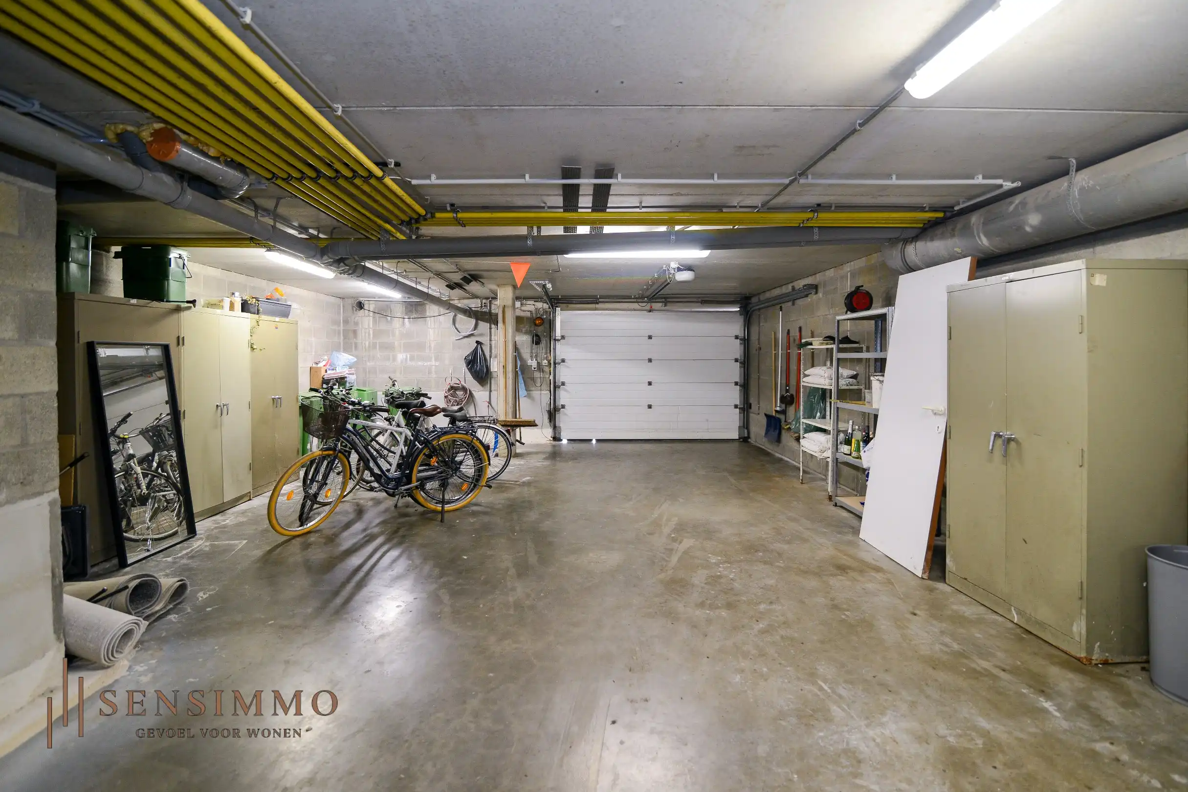 Instapklaar gelijkvloers appartement met 2 slpk foto 17