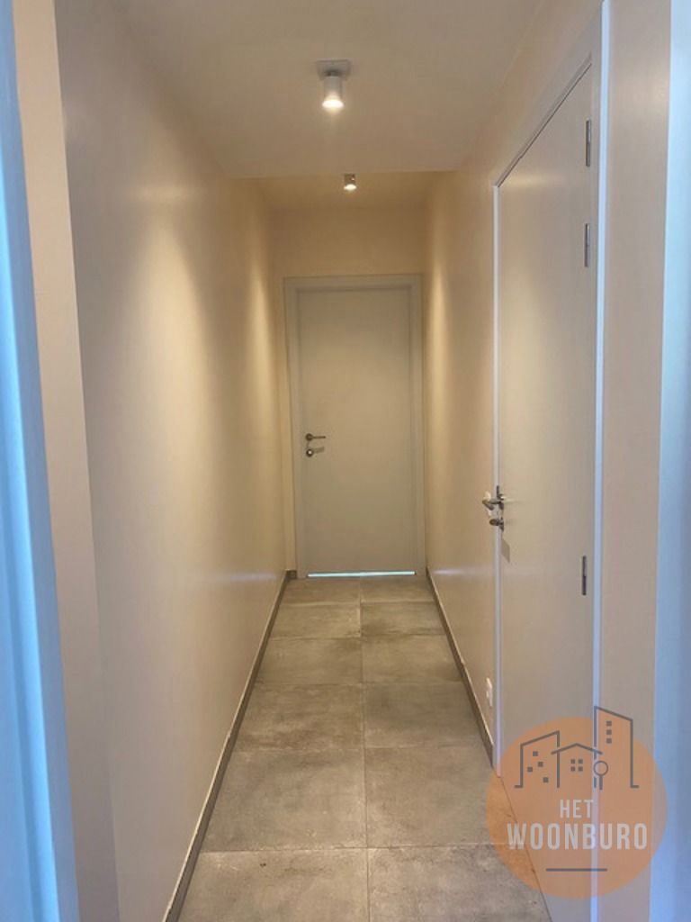 Gelijkvloersappartement met 2 autostaanplaatsen foto 3