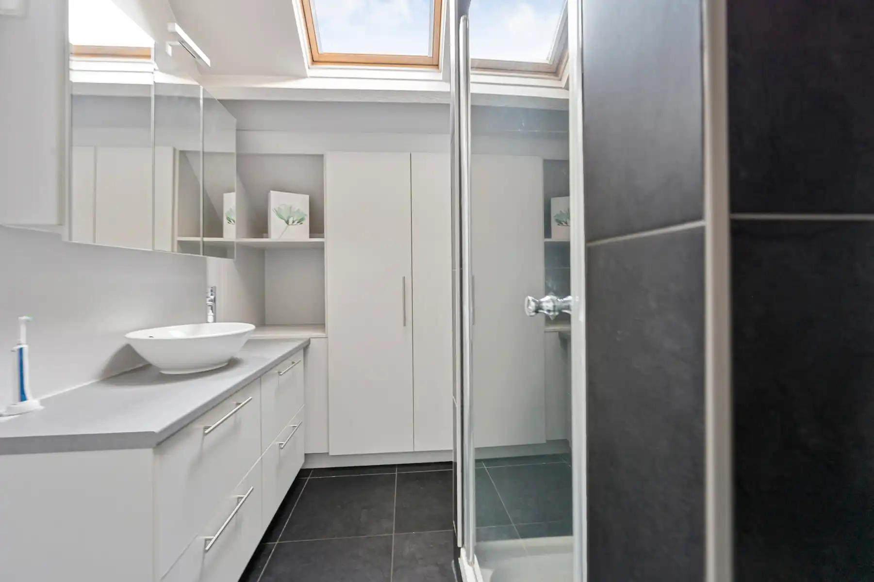 Multifunctioneel pareltje in hartje Overmere - 7 slaapkamers foto 17