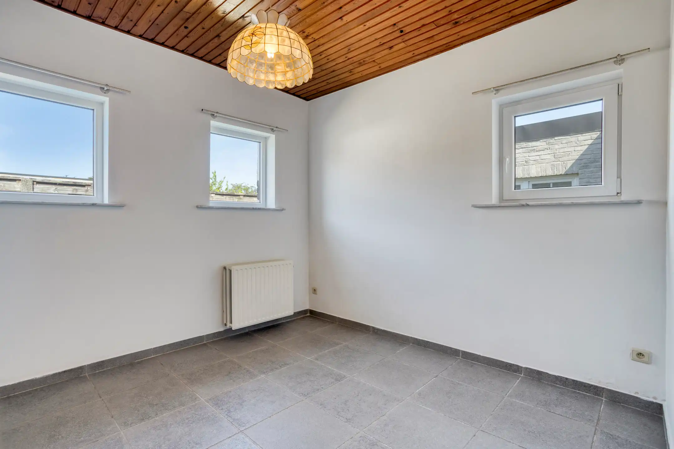 Gerenoveerde gelijkvloerse woning te Assebroek foto 13