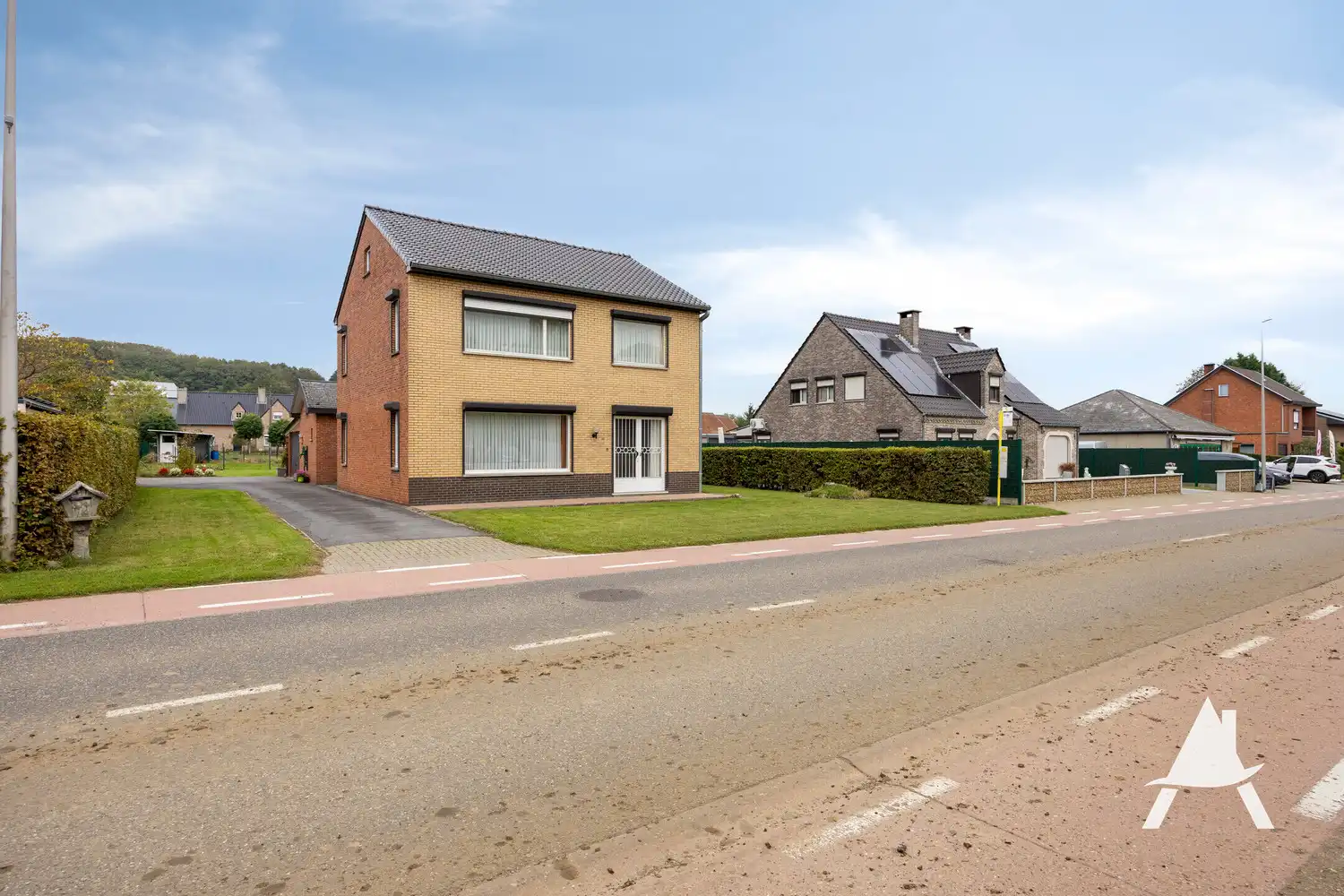 OPEN BEBOUWING MET RUIME GARAGE TE HALEN! foto 34
