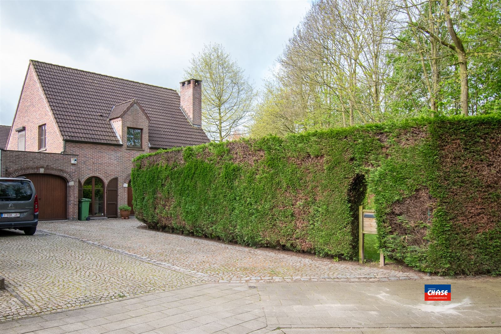 Landhuis met 2 à 3 slaapkamers, garage en grote tuin foto 9