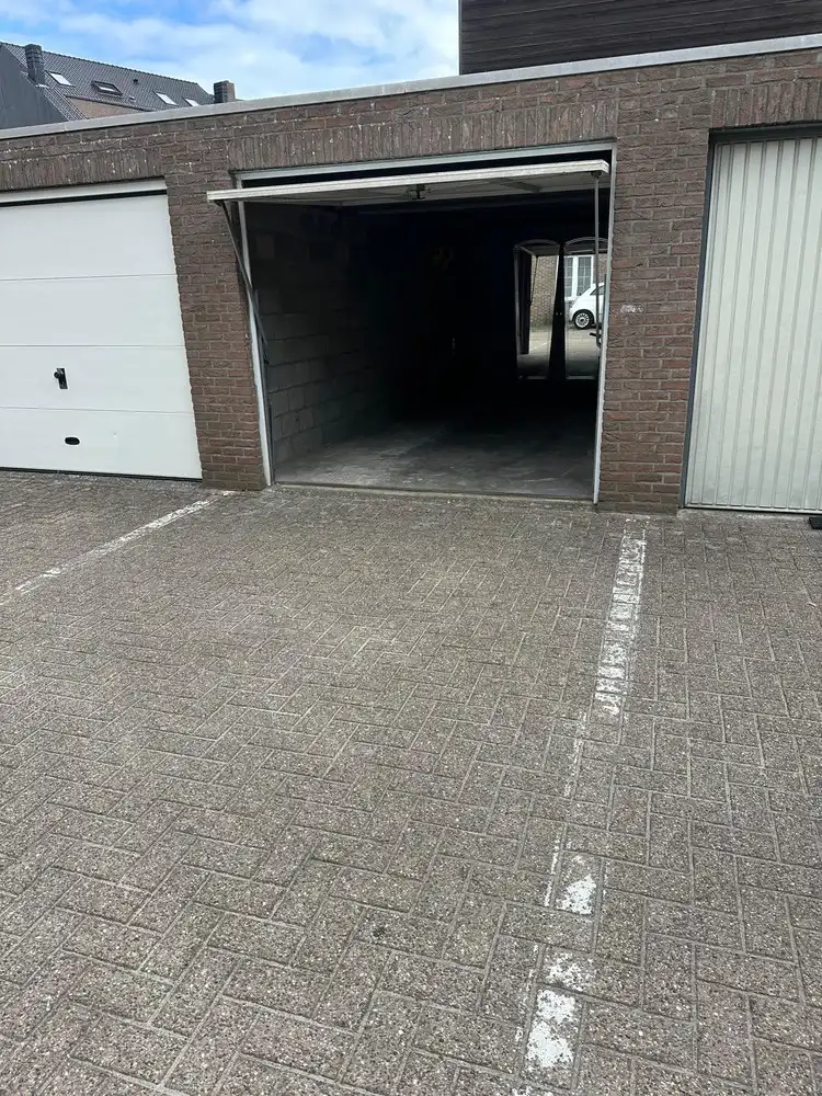 Te huur – Charmante eengezinswoning in het centrum van Hamont foto 23