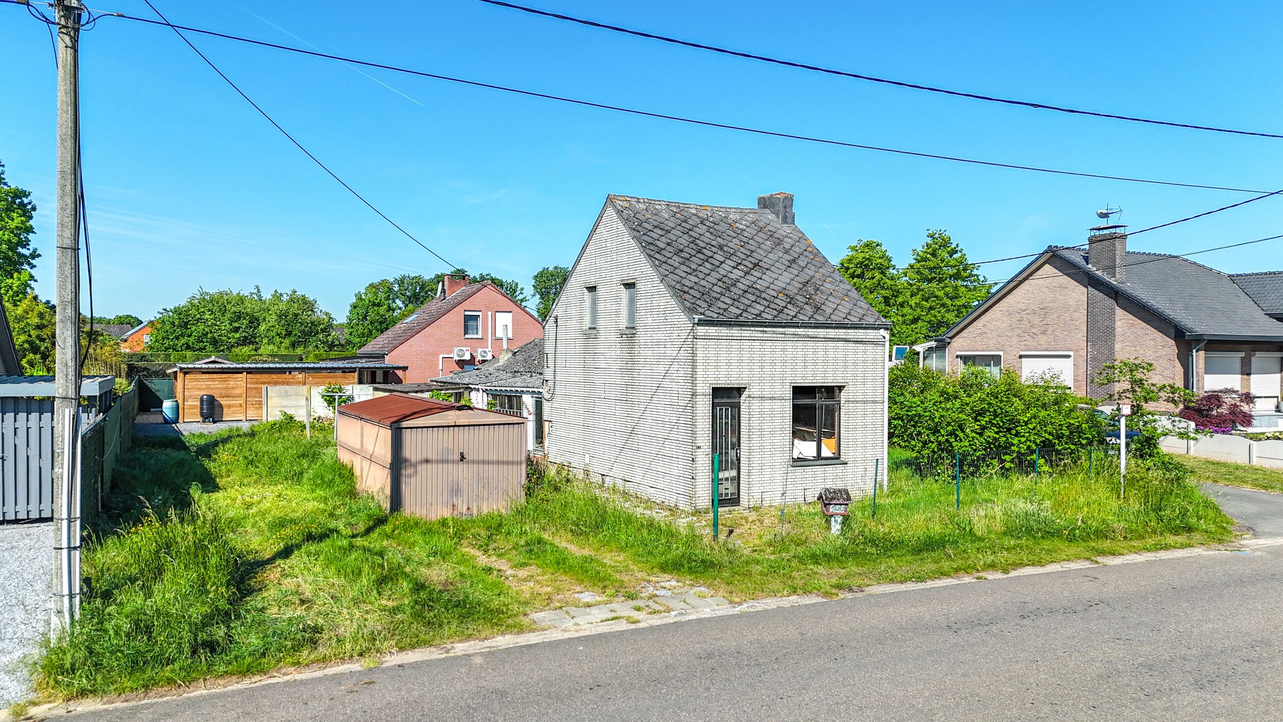 Bouwgrond op rustige locatie in Heusden-Zolder foto {{pictureIndex}}