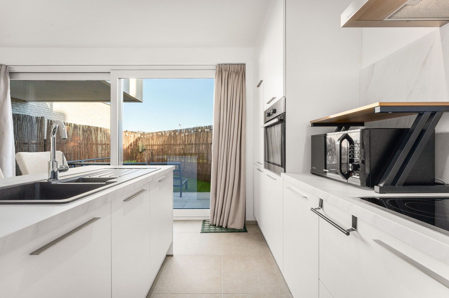 Gelijkvloers appartement te Ruiselede. foto 6