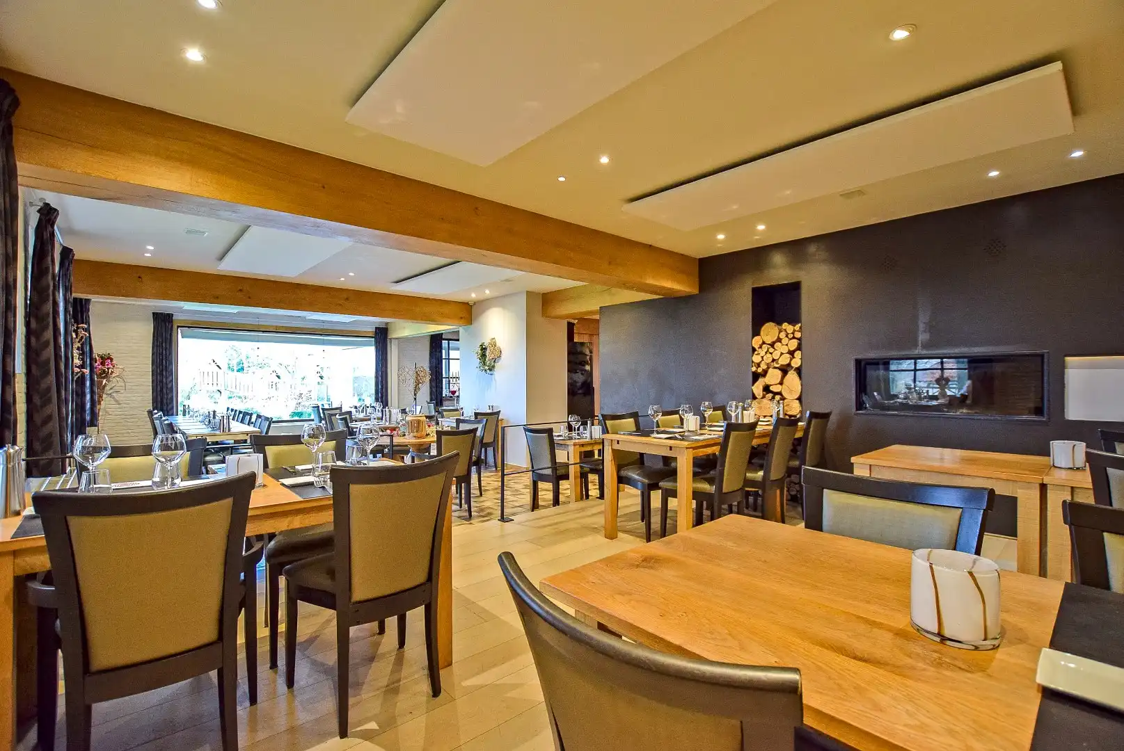 Restaurant met privéwoning en 2 B&B-kamers op 4.370 m² foto 9