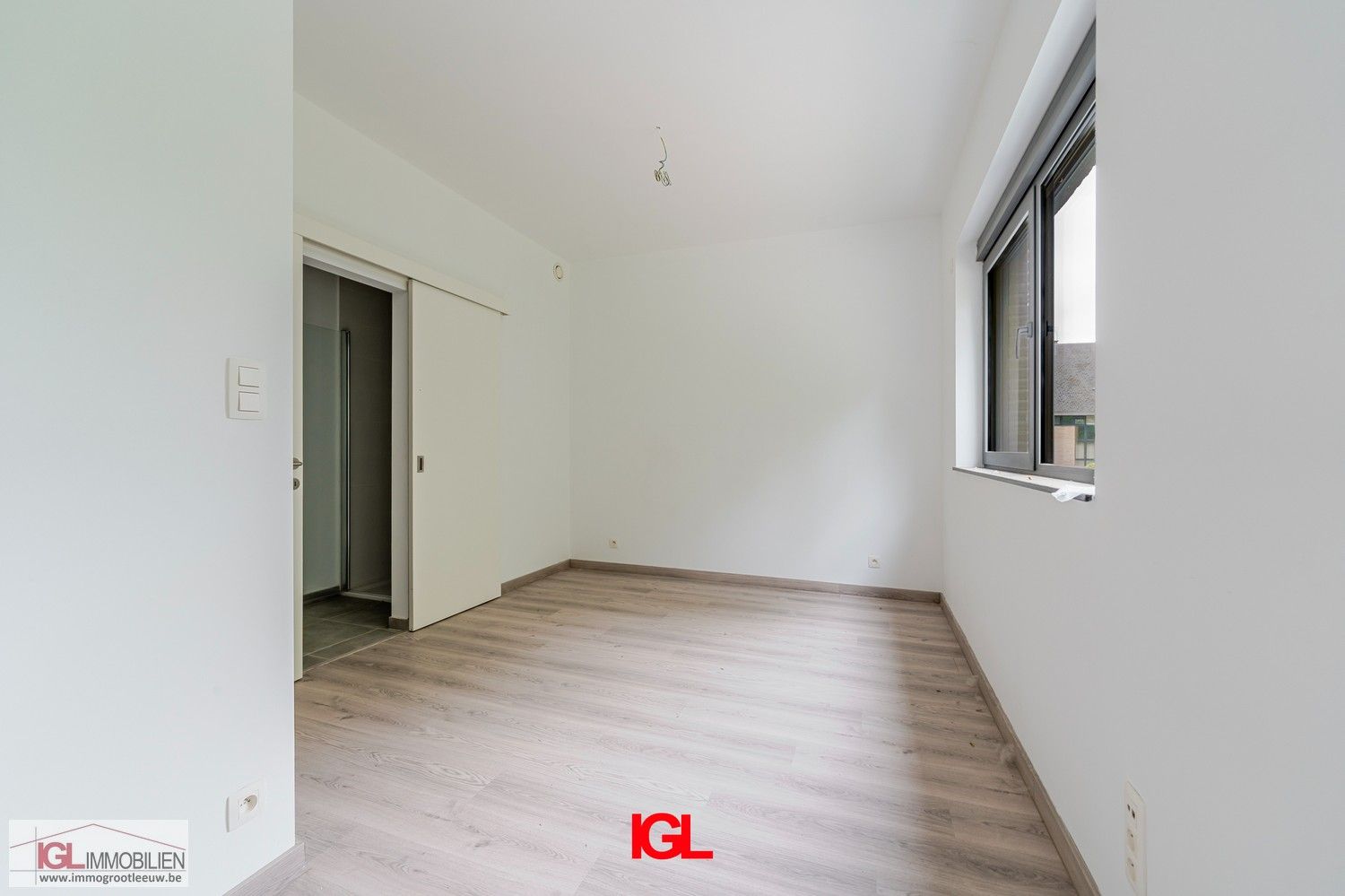 Nieuwbouw-duplex appartement met tuin en ondergrondse parkeerplaats! foto 10
