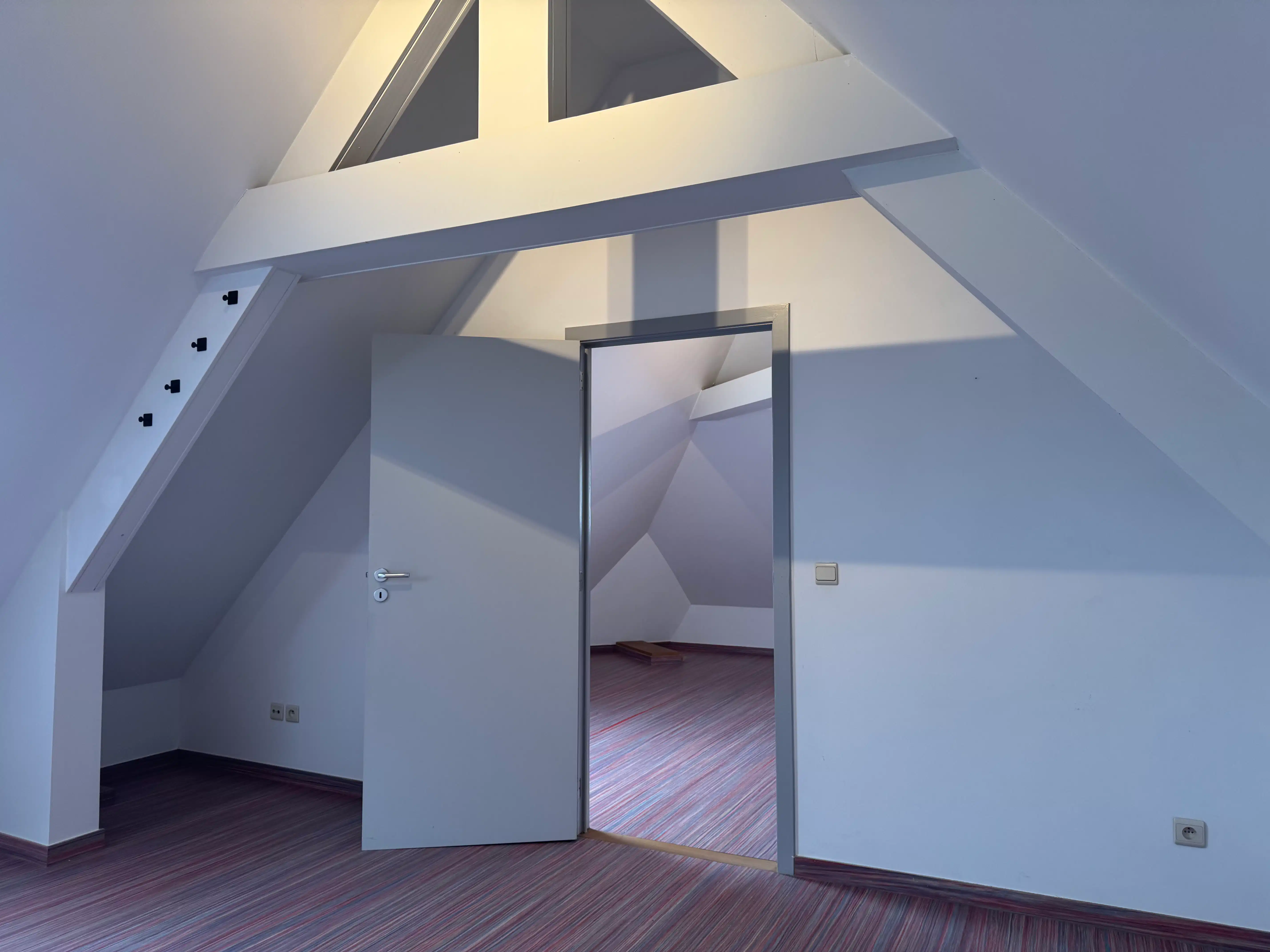 Ruim duplexappartement met tuinkamer en balkon op toplocatie foto 28