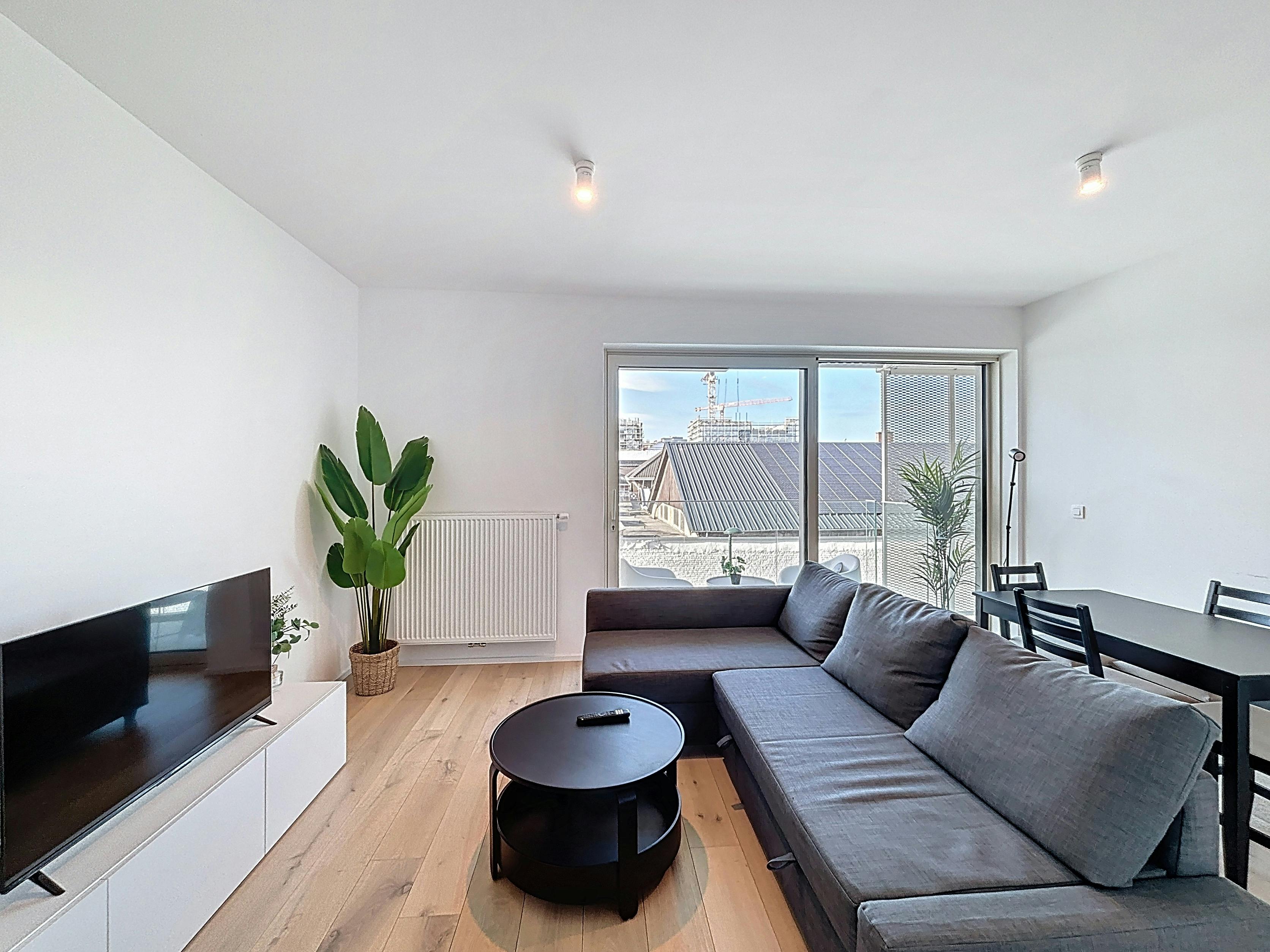 Gemeubileerd appartement te huur in hartje Brussel foto 2