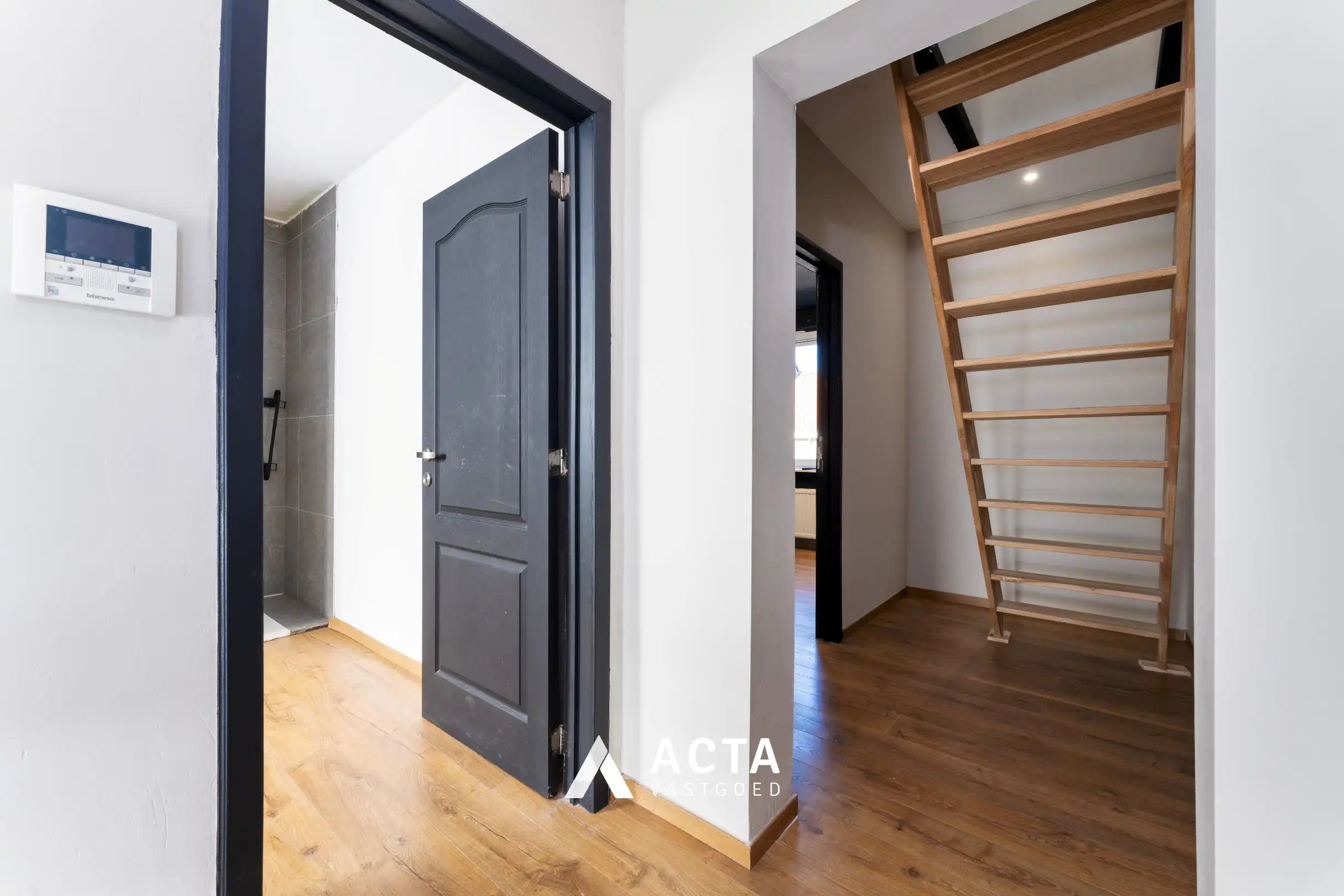 Instapklare woning met 2 slaapkamers te Stene foto 7