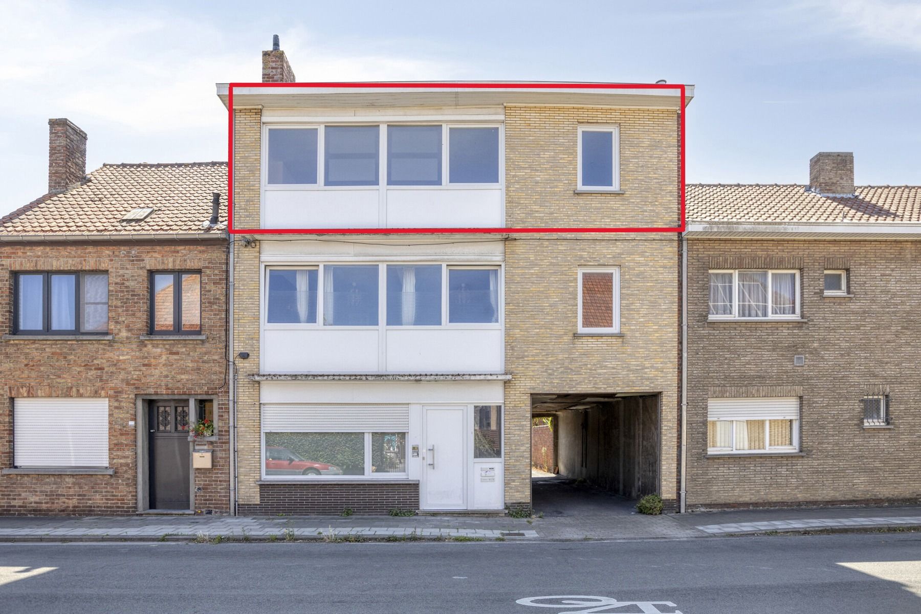 Gezellig gerenoveerd appartement te St. Kruis Brugge foto {{pictureIndex}}