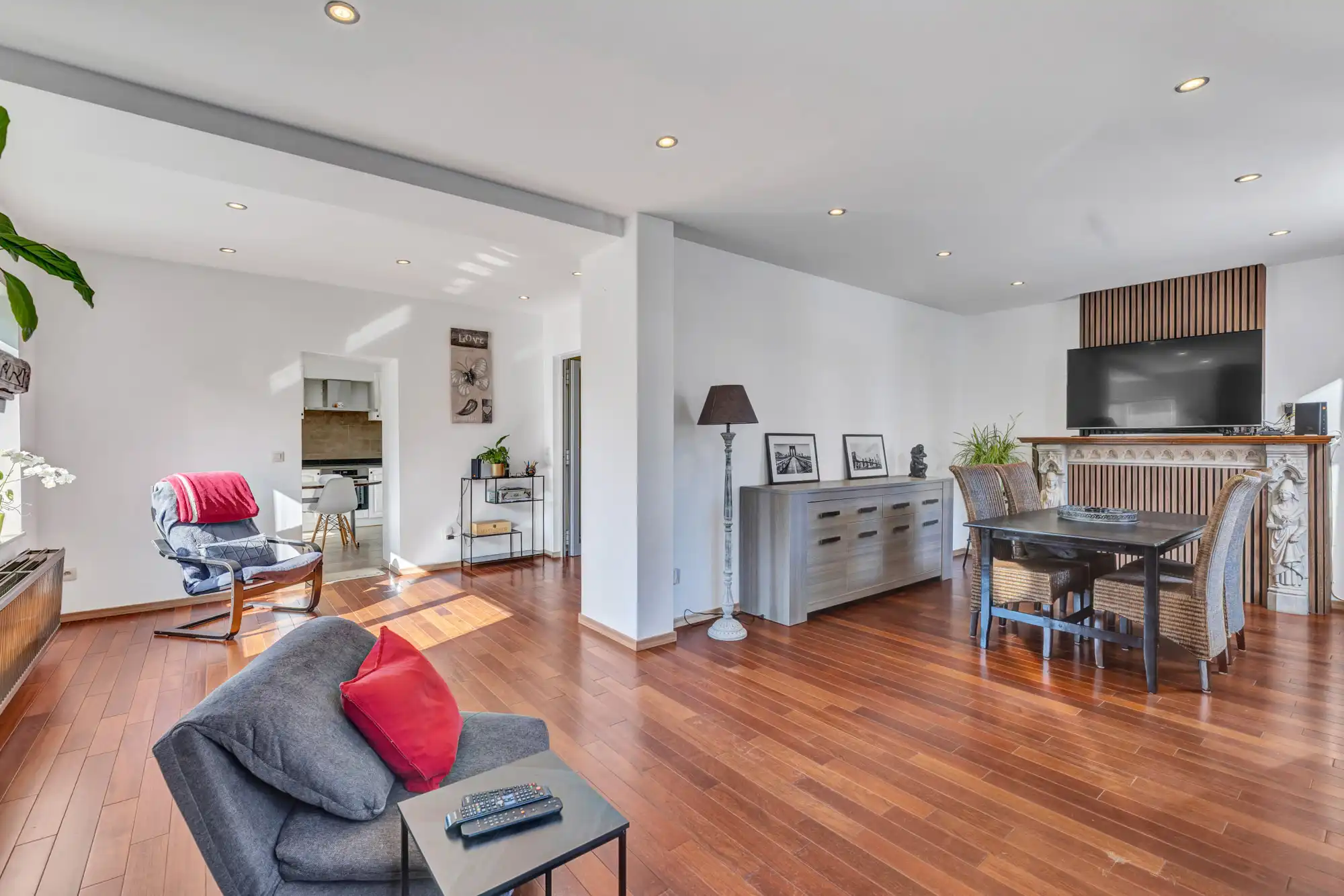 Woning te koop in Ninove! foto 6
