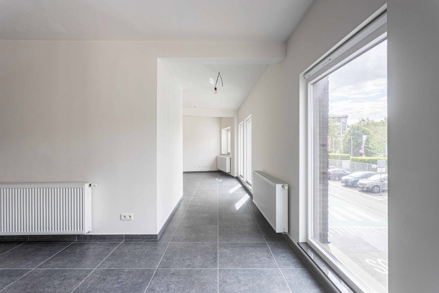 Erg ruim appartement met groot terras! foto 8
