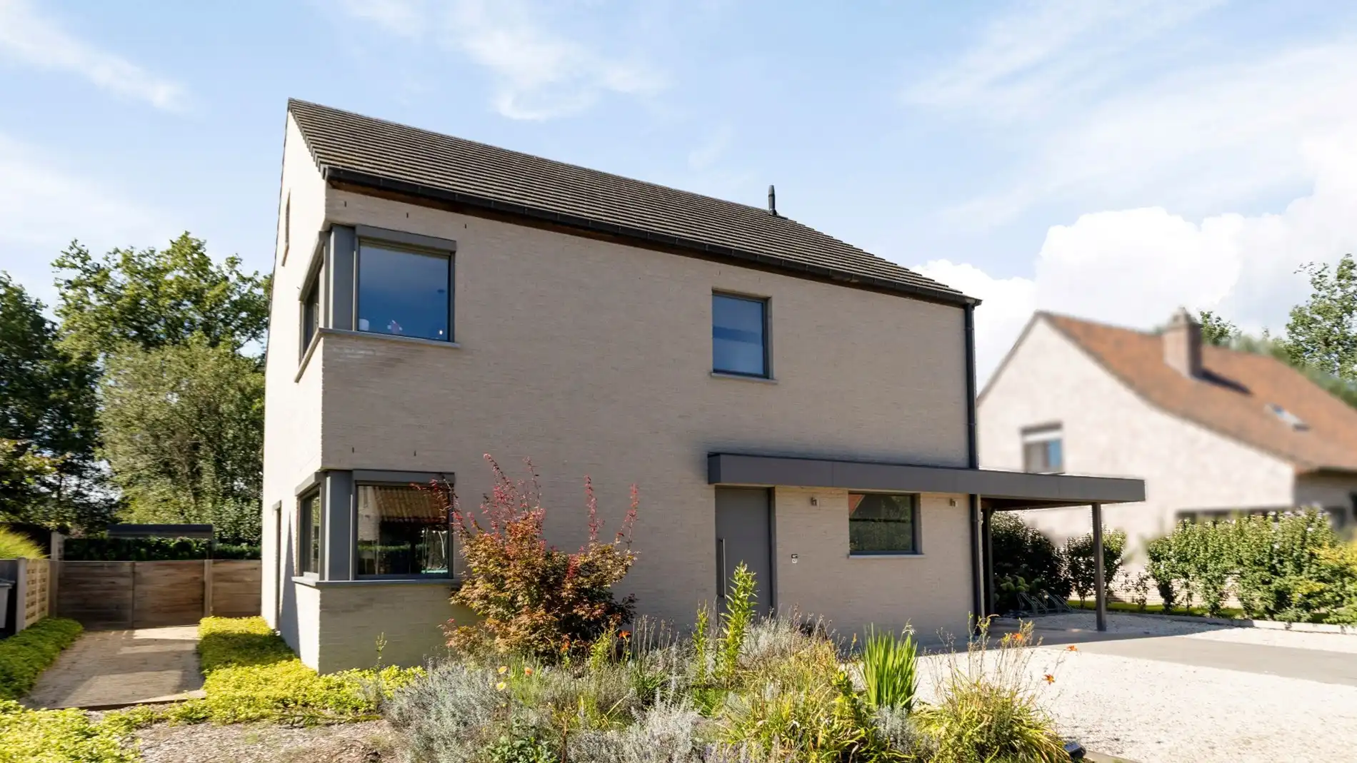 Recente ruime woning met 4 slpks, zwemspa & mooie tuin op 7,2a te Rotselaar foto 27