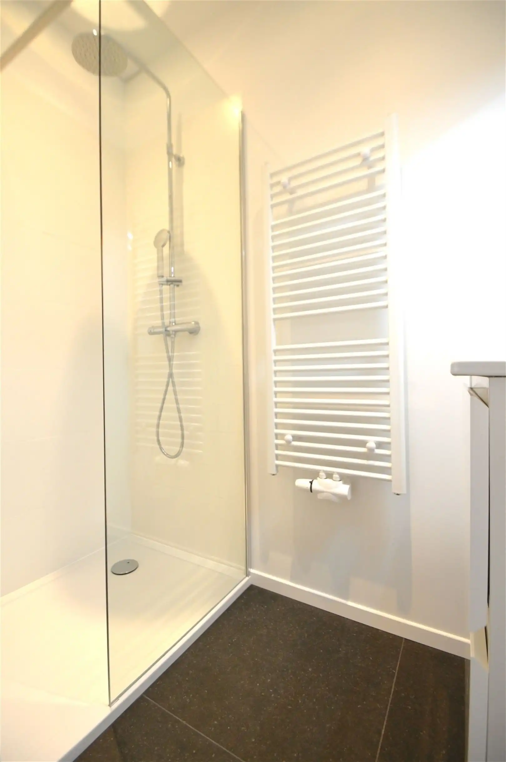 Compleet gerenoveerd appartement in hartje centrum foto 12