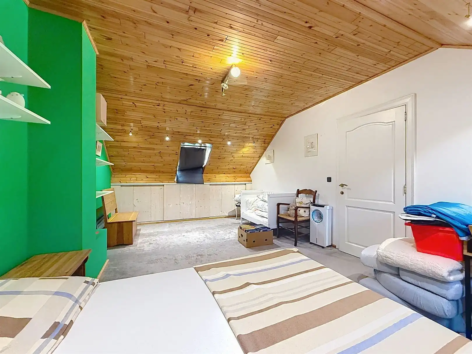 Ruime open bebouwing met garage, 4 slpks, 9a 20ca foto 18