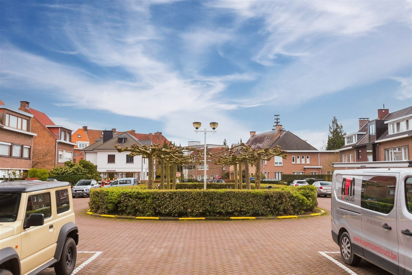 Gerenoveerde woning met vier slaapkamers en garage op rustige locatie foto 26
