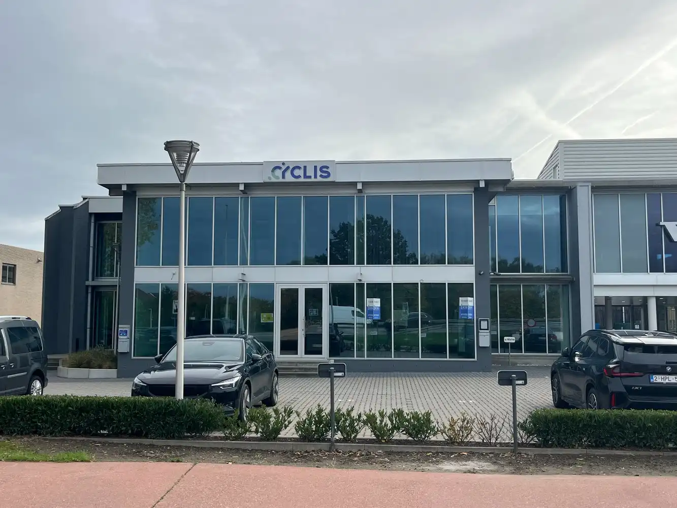 629m² kantoren foto 21