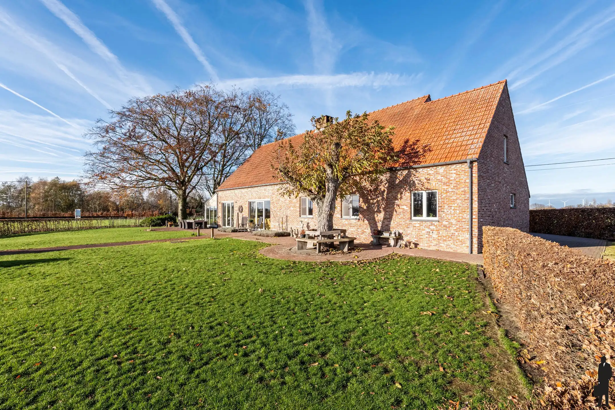 Landelijk gelegen woning in Minderhout op ca 9.000 m² grond foto 41