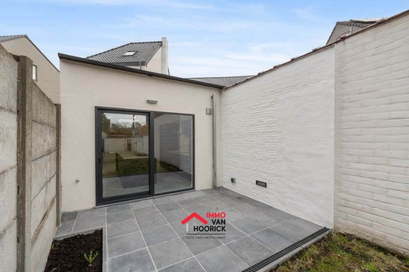 Instapklare woning - 6 zonnepanelen. foto 2