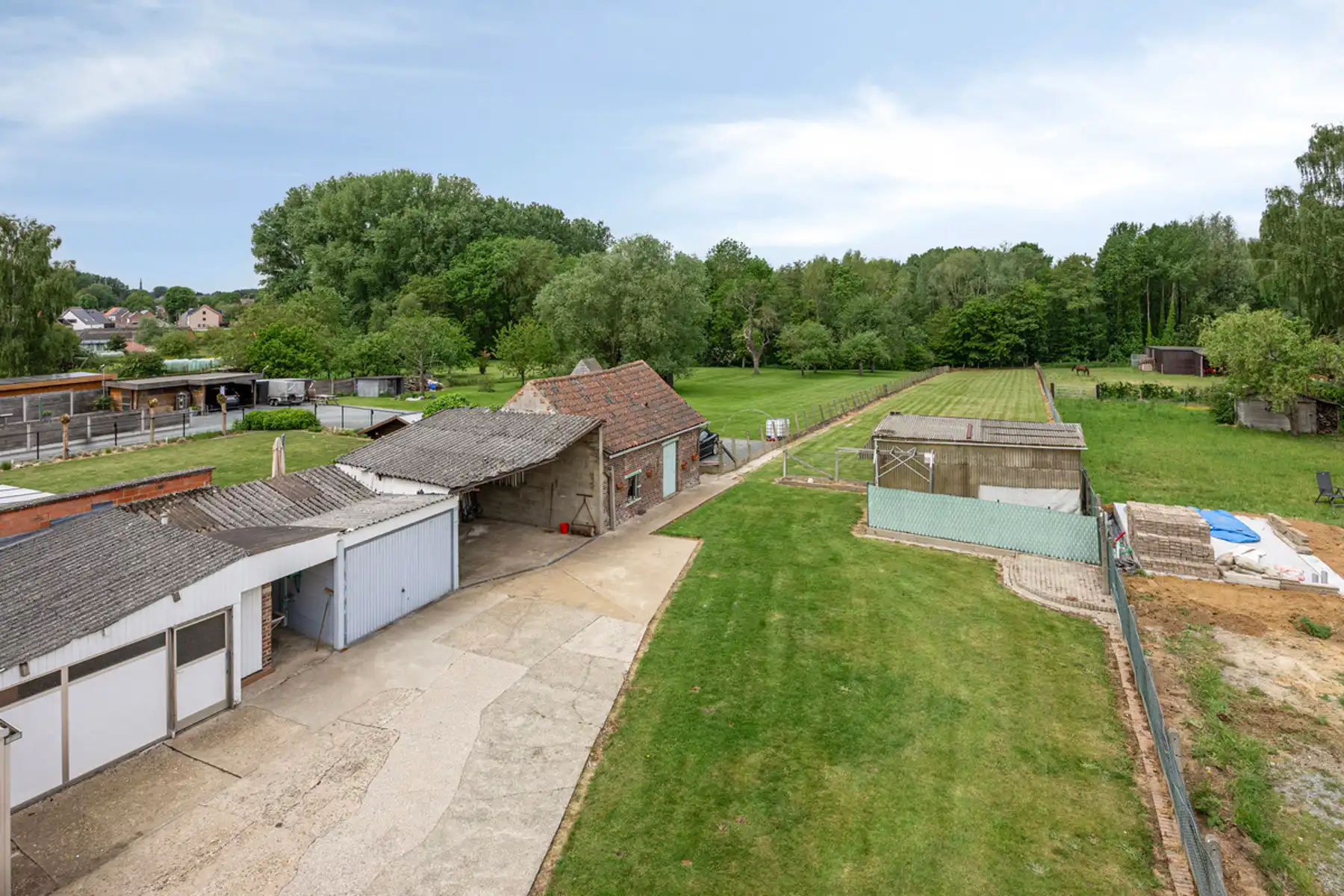 Projectgrond met uitzonderlijk groen zicht op toplocatie in Roosdaal – mogelijkheden voor appartementen of 3 bouwgronden foto 21