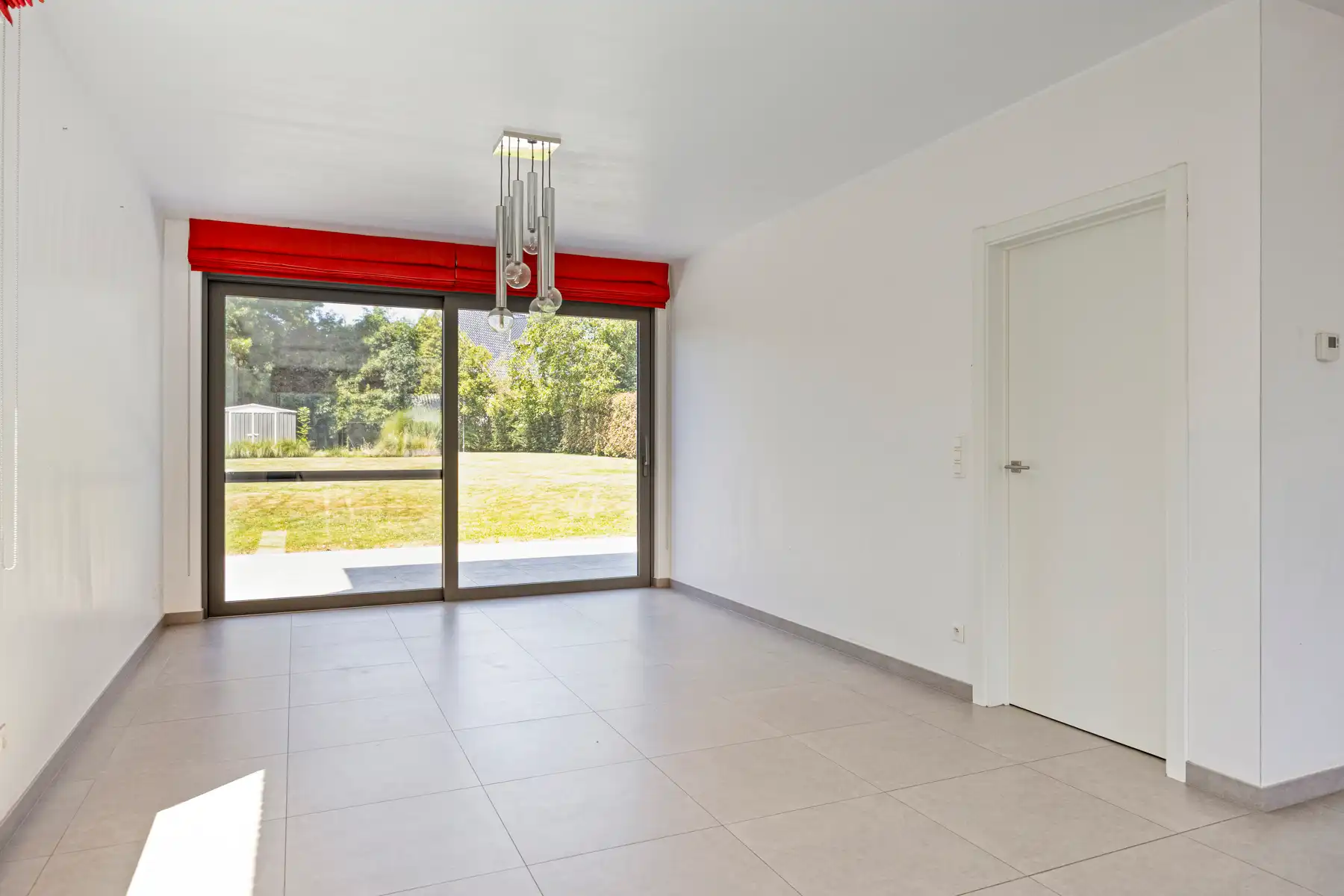 Ruime energiezuinige en instapklare villa in Wemmel foto 6