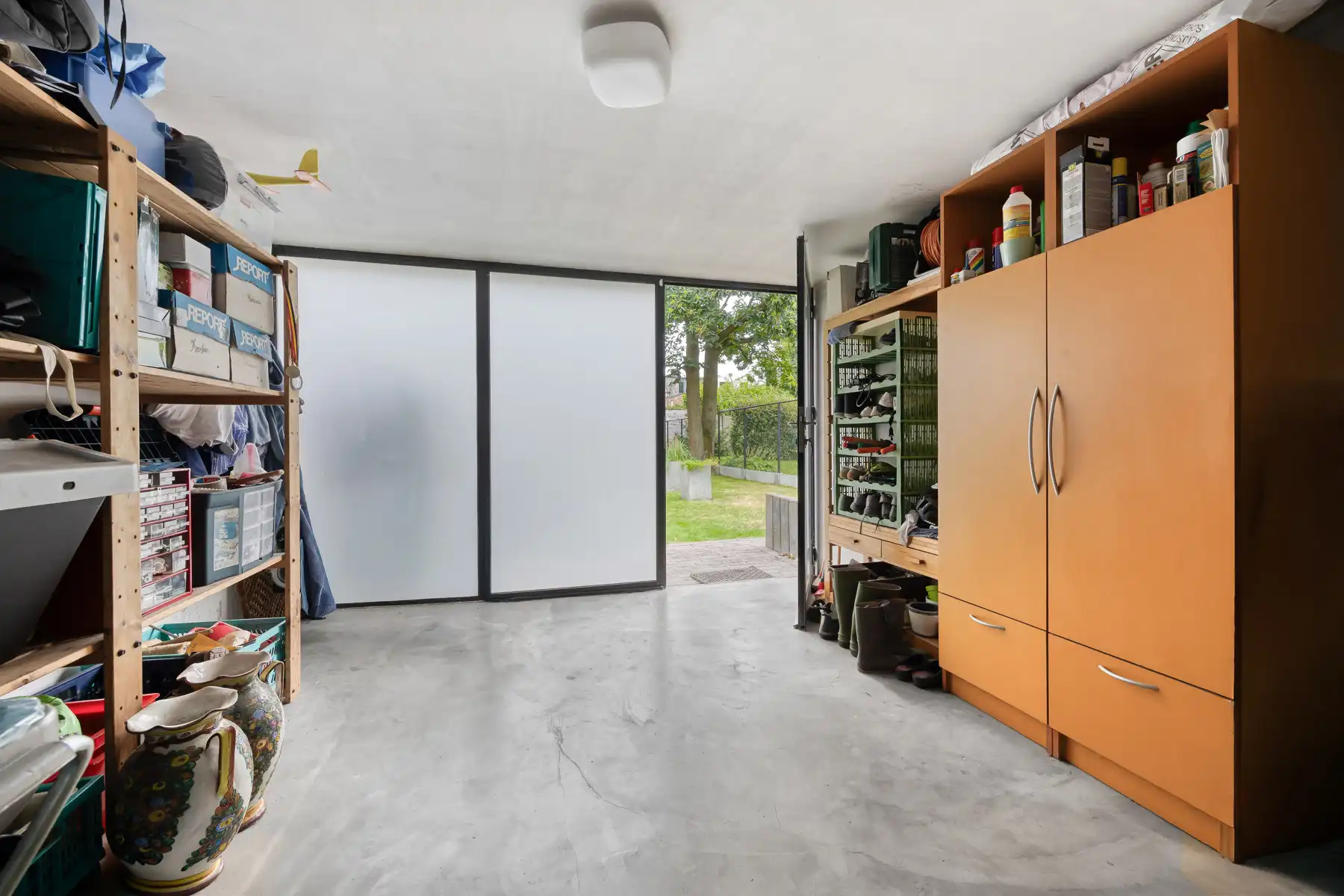 Karaktervolle architectenwoning op toplocatie: Zonnig terras, kamerhoge ramen en EPC B foto 36
