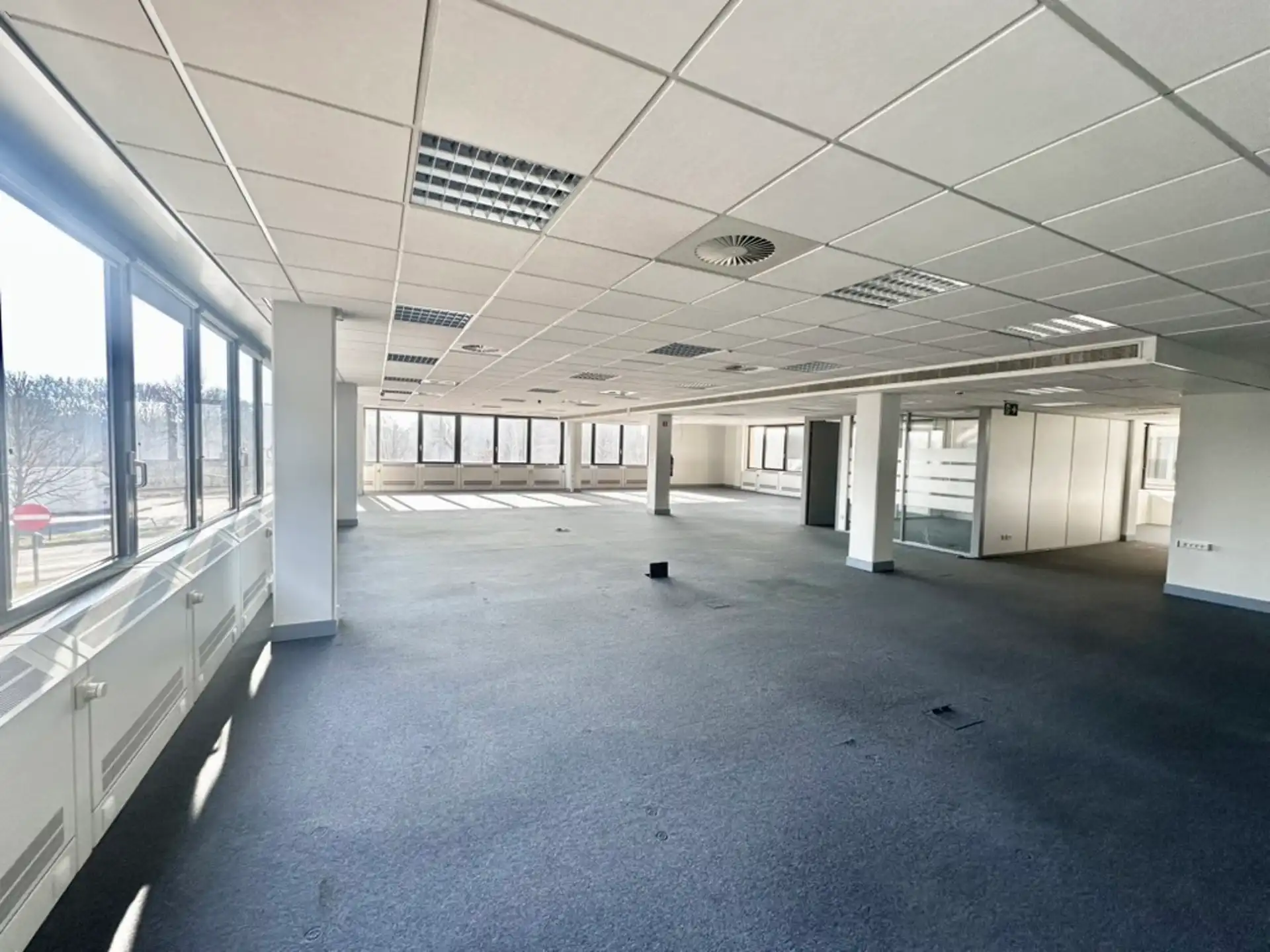 PRINS BOUDEWIJNLAAN 5: MODERNE KANTOORRUIMTES NABIJ E19 foto 6