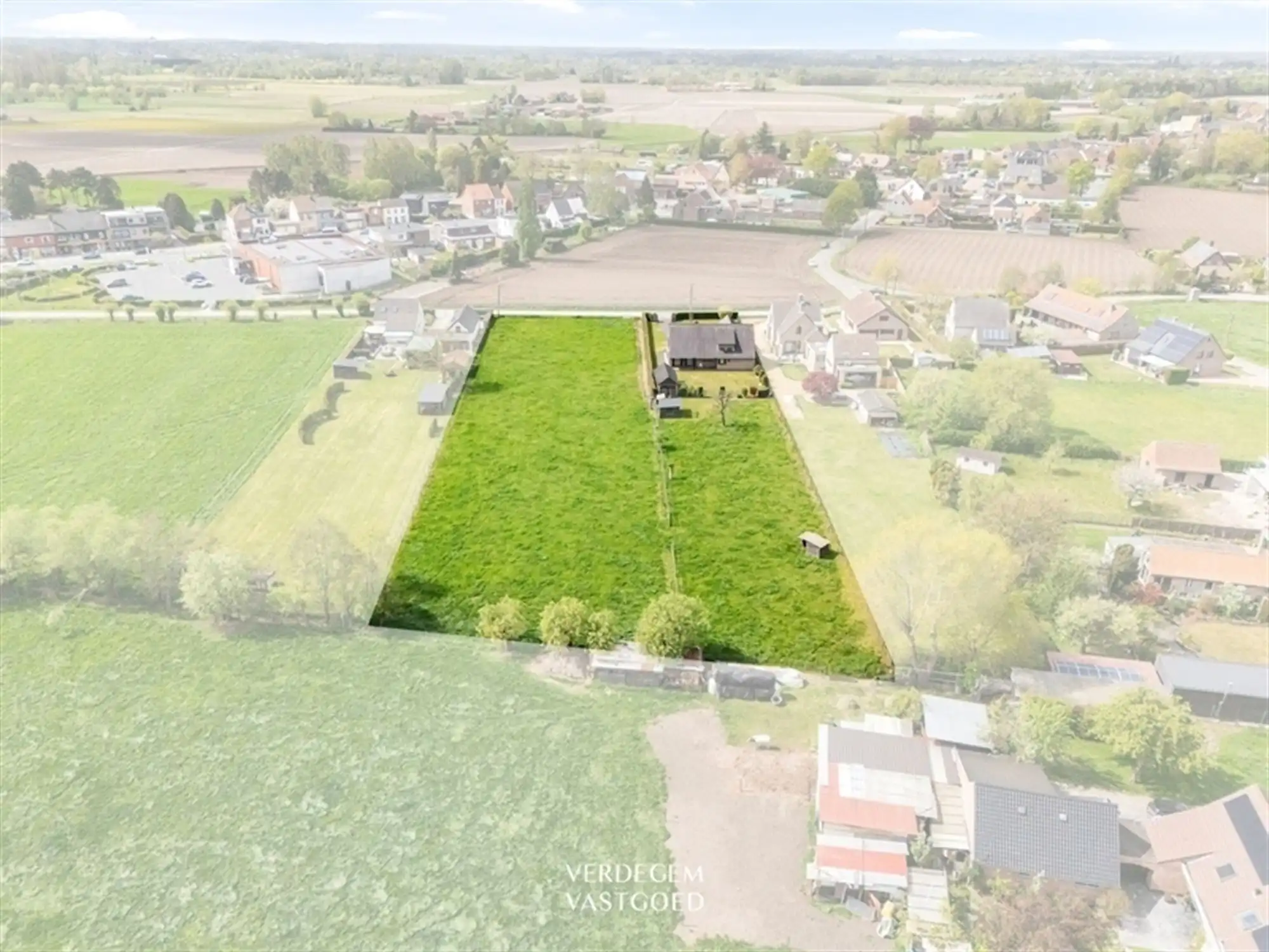 Karaktervolle villawoning op uitzonderlijk perceel van 6.639m² foto 5