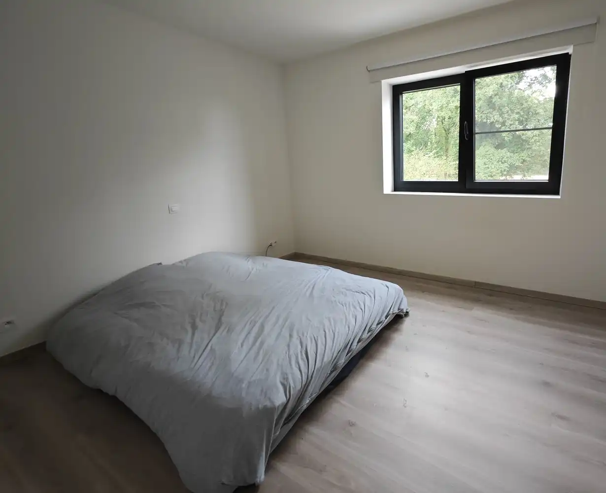 Uitstekend gelegen energiezuinige gezinswoning met 3 slpks foto 21