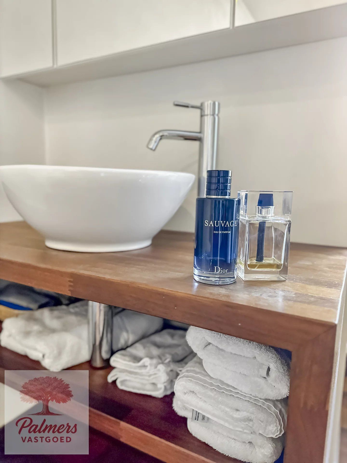 Veelzijdige villa eventueel voor vrij beroep. foto 23