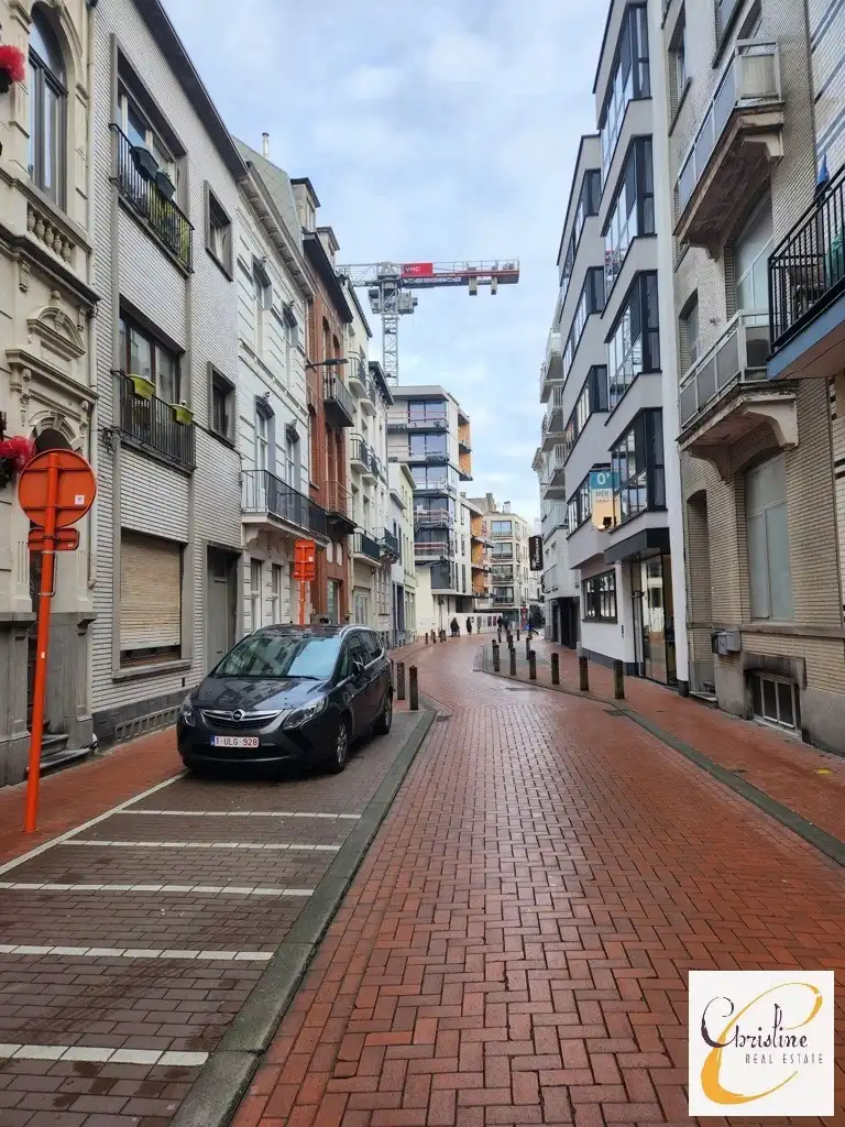 Karaktervol investeringspand op topligging in Blankenberge  foto 5