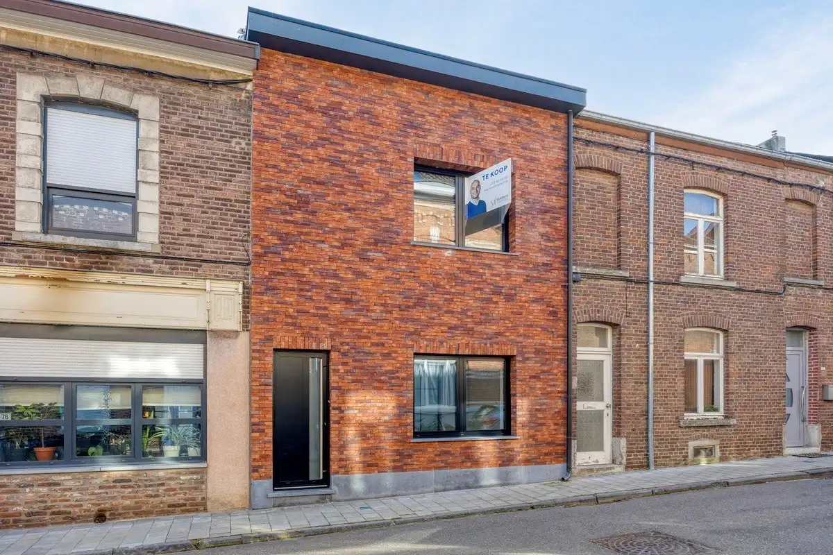 Volledig gerenoveerde woning met 3 slaapkamers, 2 badkamers en tuin in Tienen! – EPC A - bewoonbare opp. 139 m² foto 2